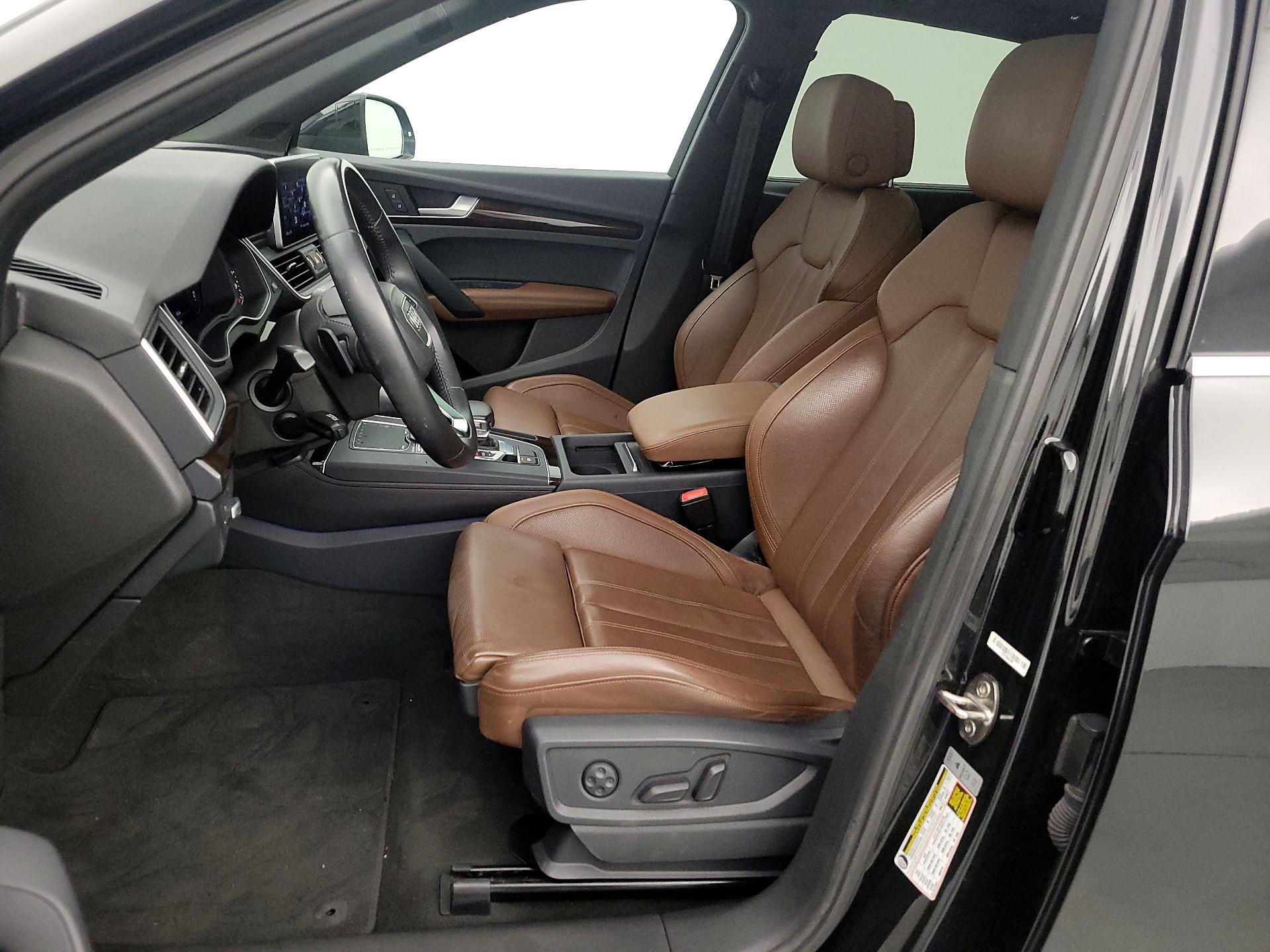Thumbnail: 2019 Audi Q5 - 11
