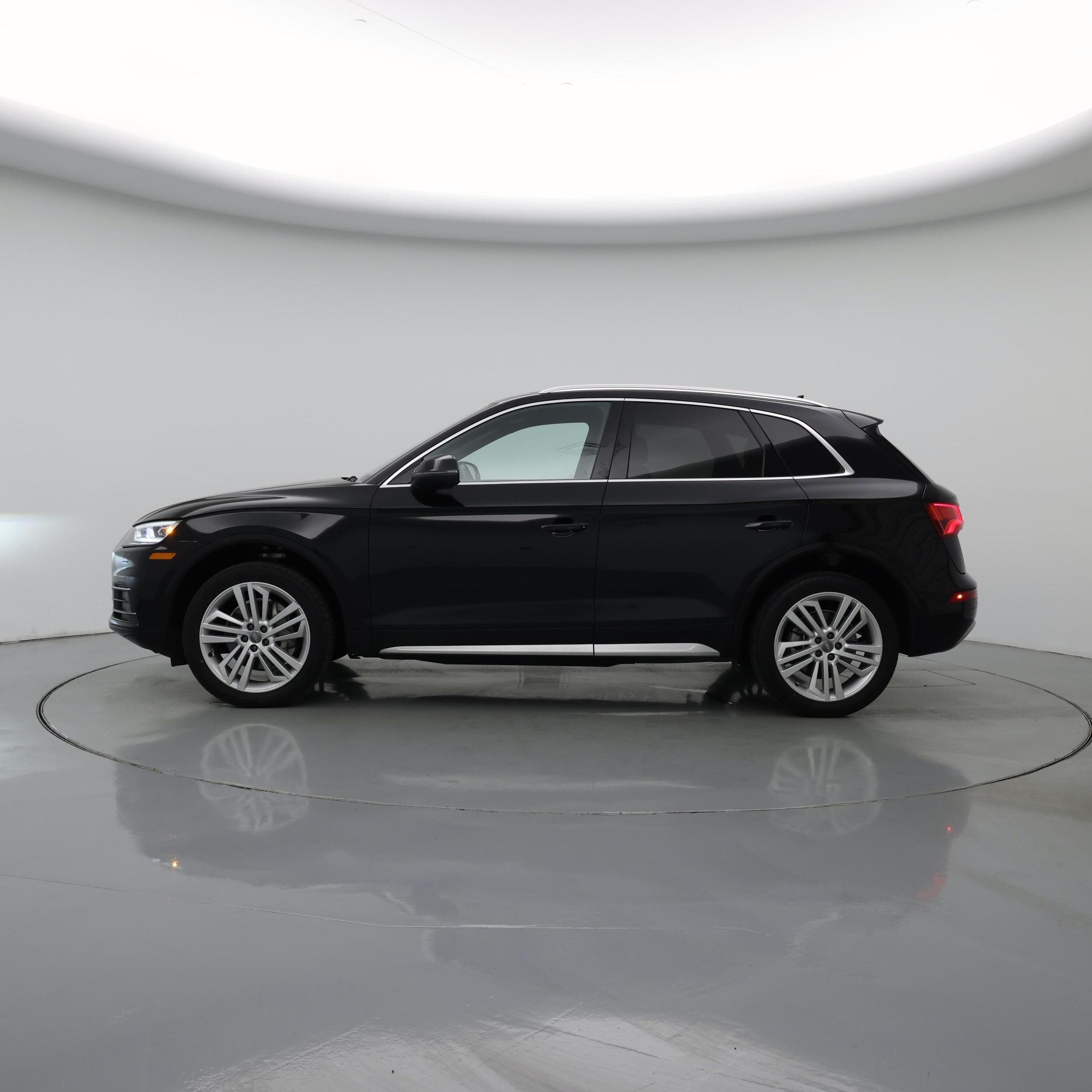 Thumbnail: 2019 Audi Q5 - 3