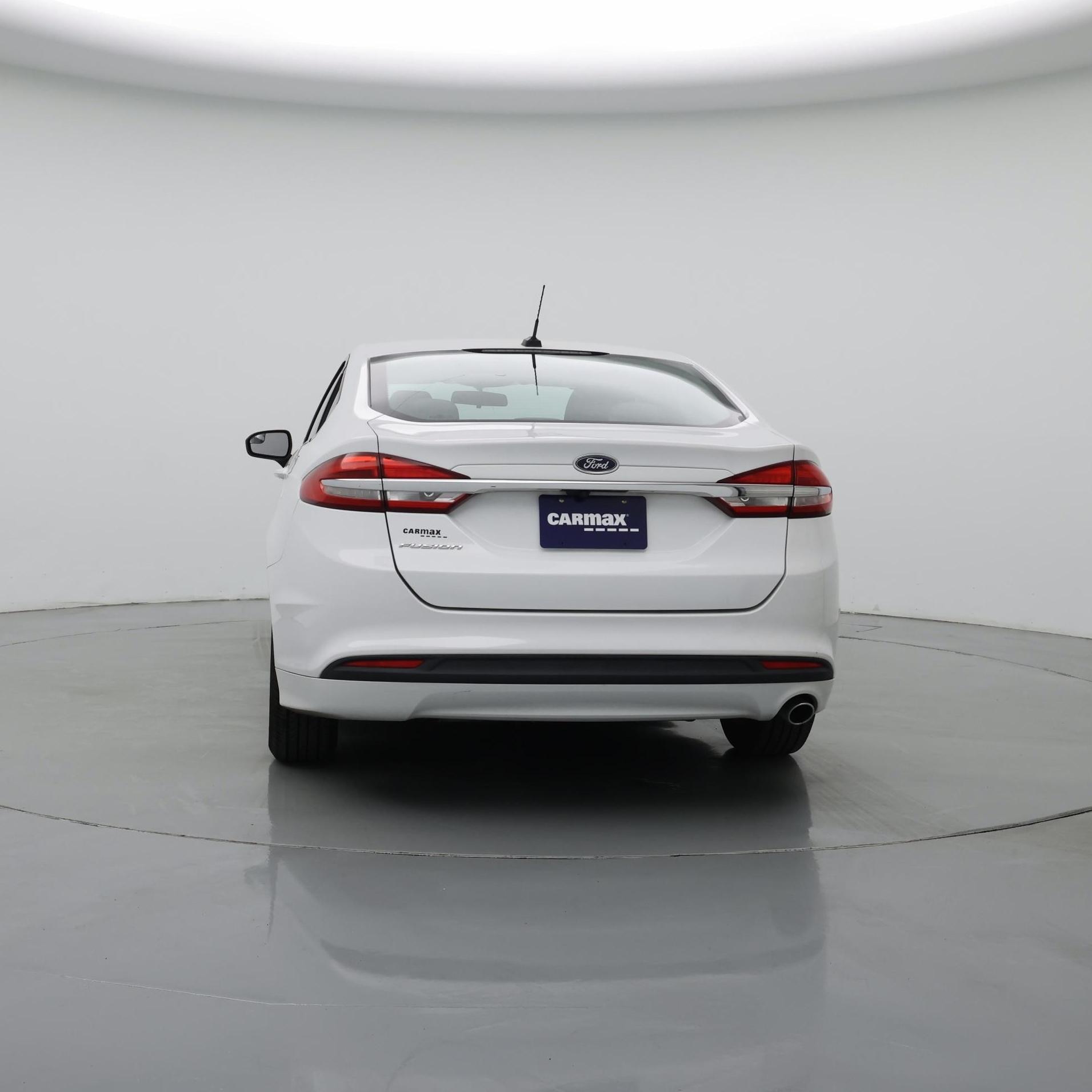 Thumbnail: 2017 Ford Fusion - 6