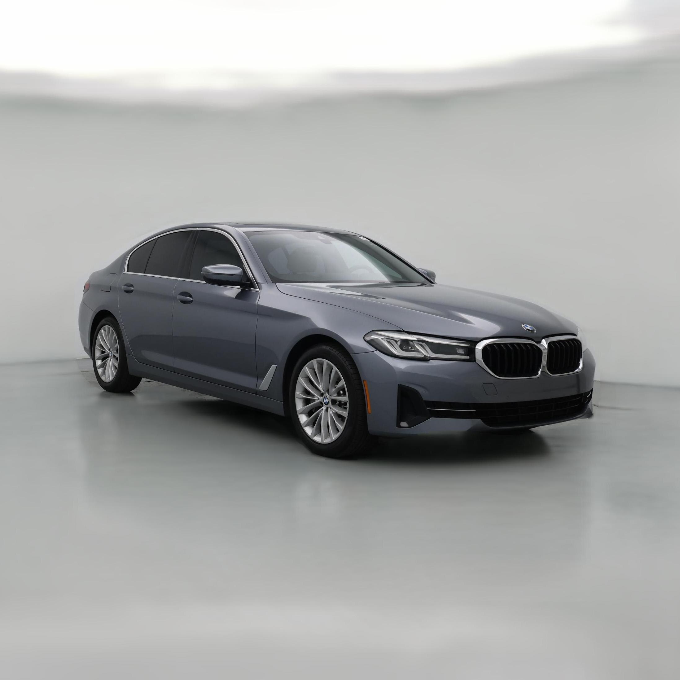 Thumbnail: 2022 BMW 5 Series - 1