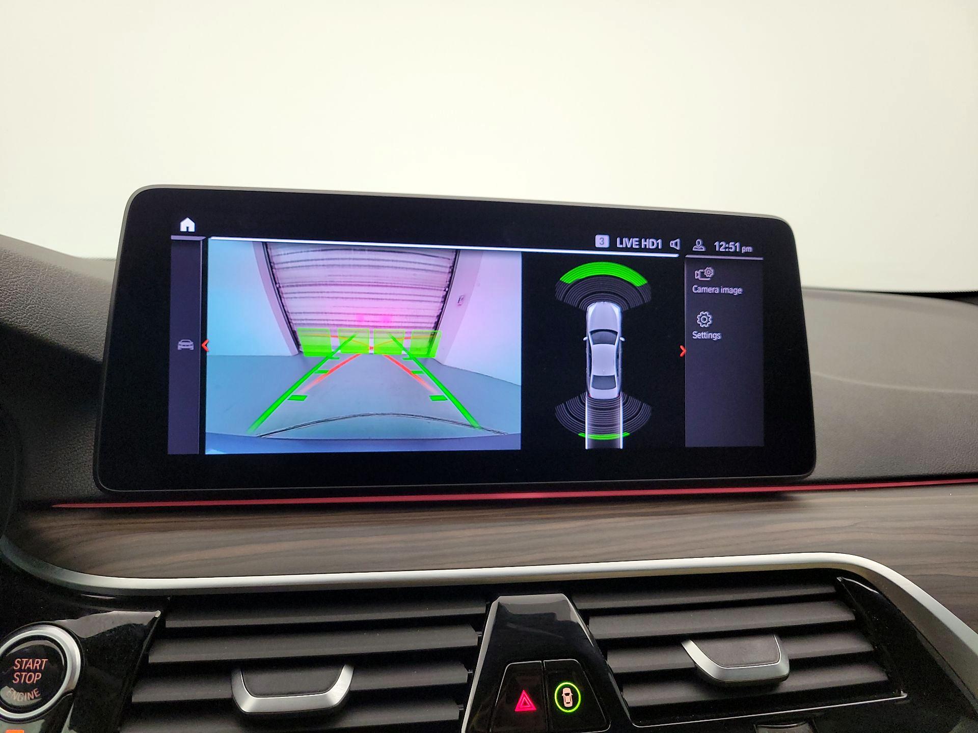 Thumbnail: 2022 BMW 5 Series - 15