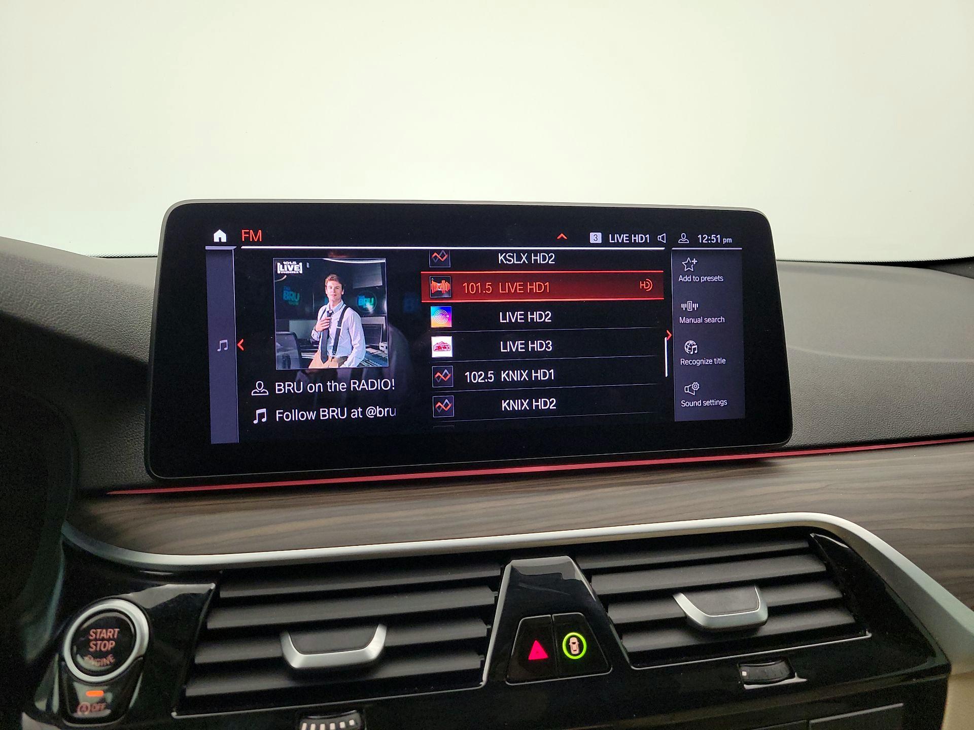 Thumbnail: 2022 BMW 5 Series - 16