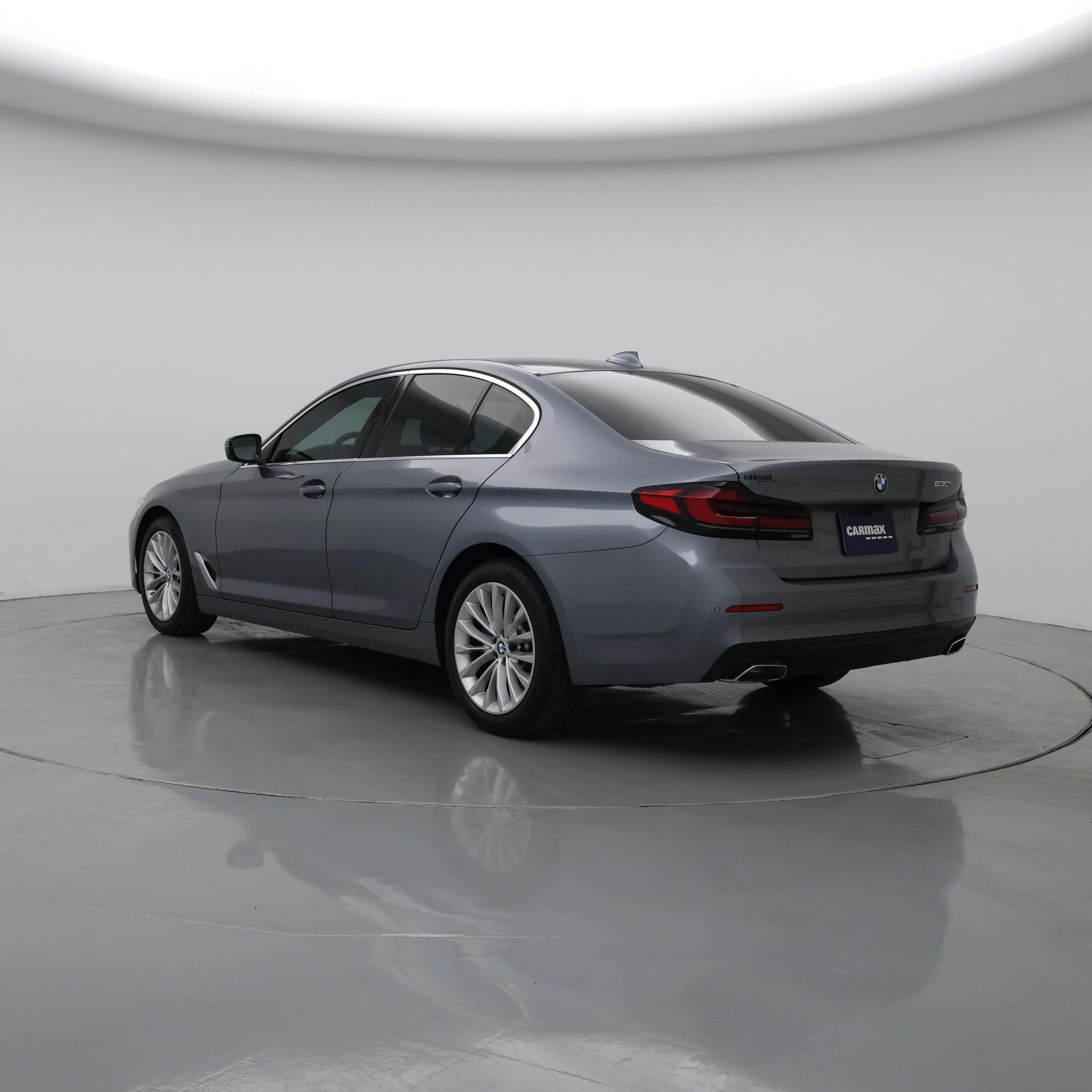 Thumbnail: 2022 BMW 5 Series - 2