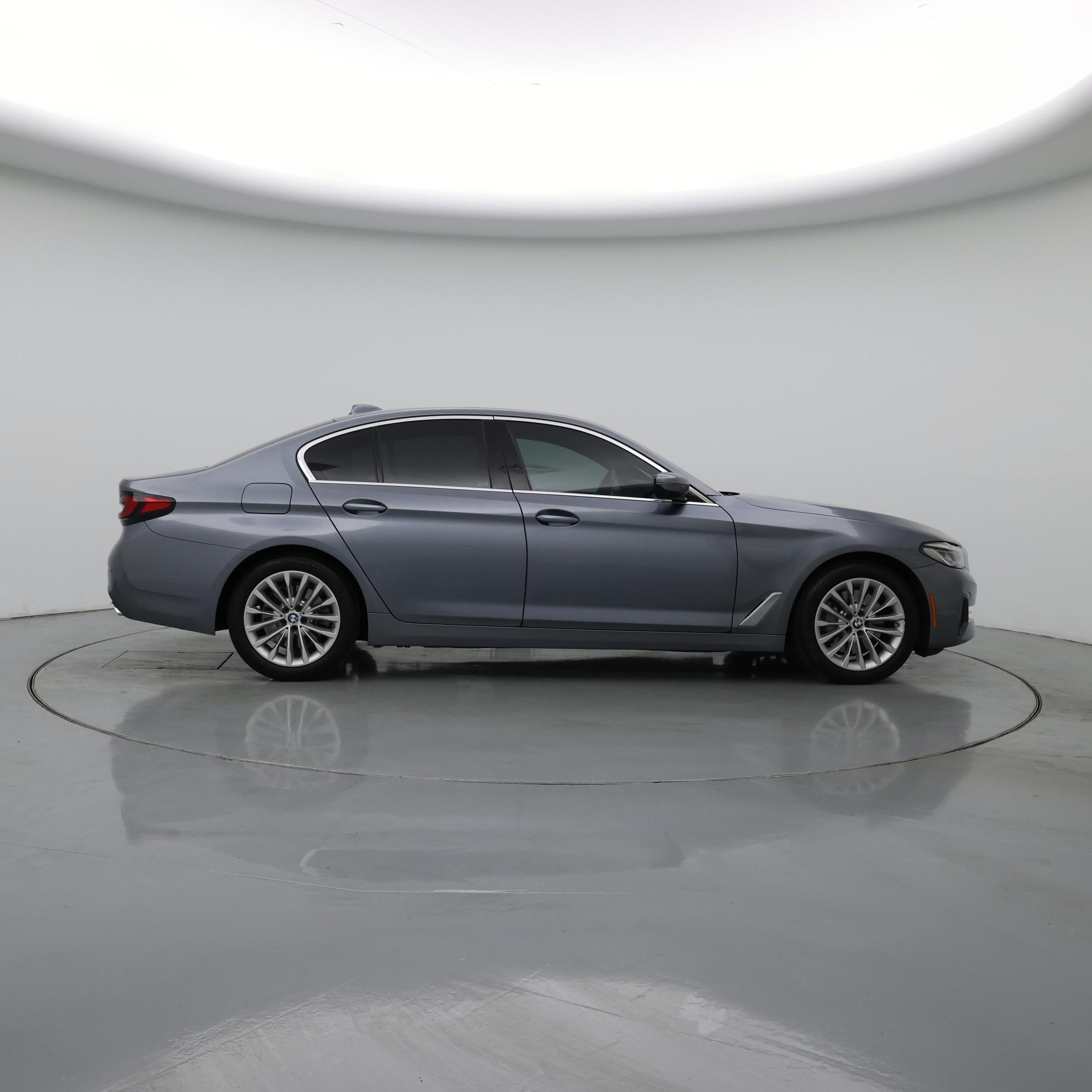 Thumbnail: 2022 BMW 5 Series - 7