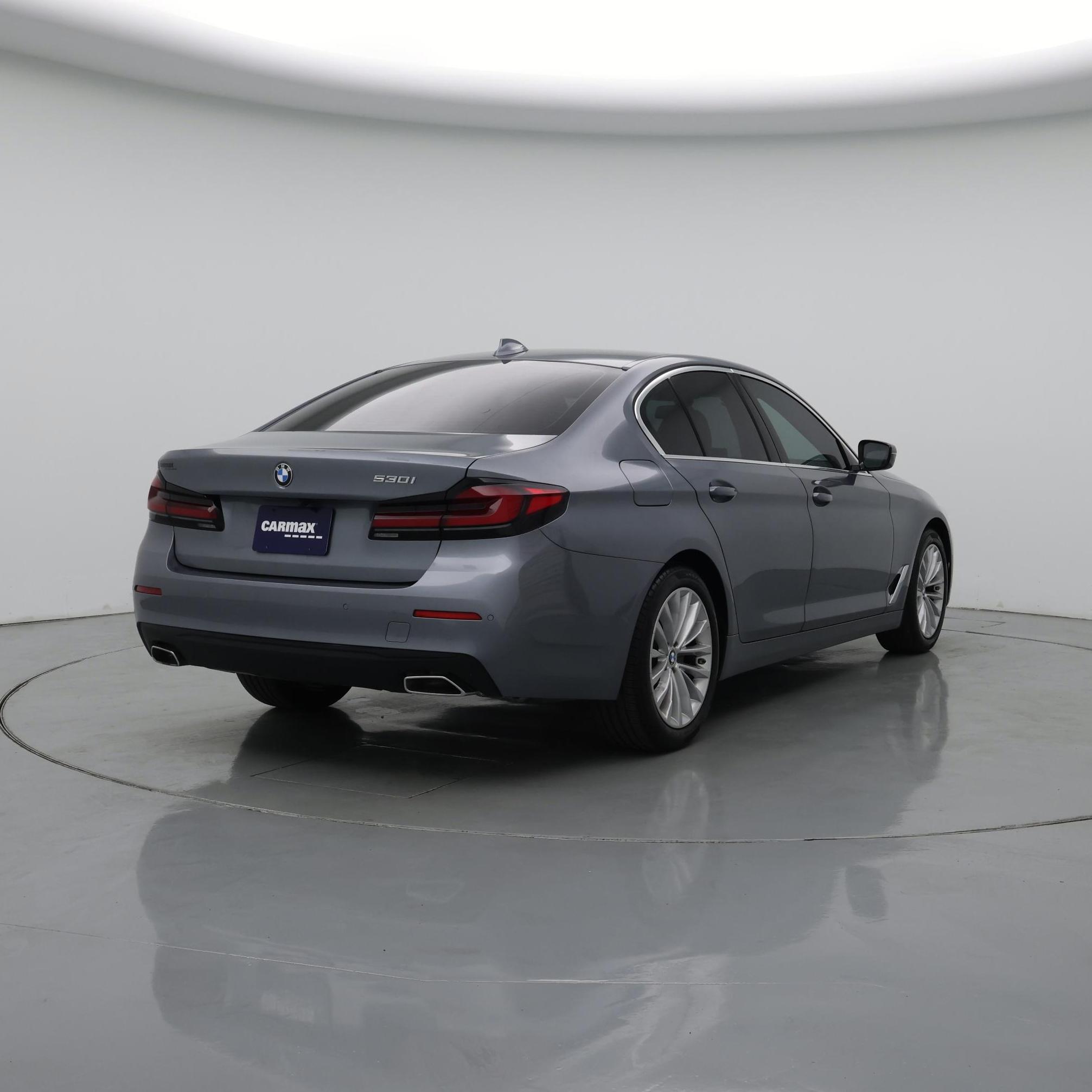 Thumbnail: 2022 BMW 5 Series - 8