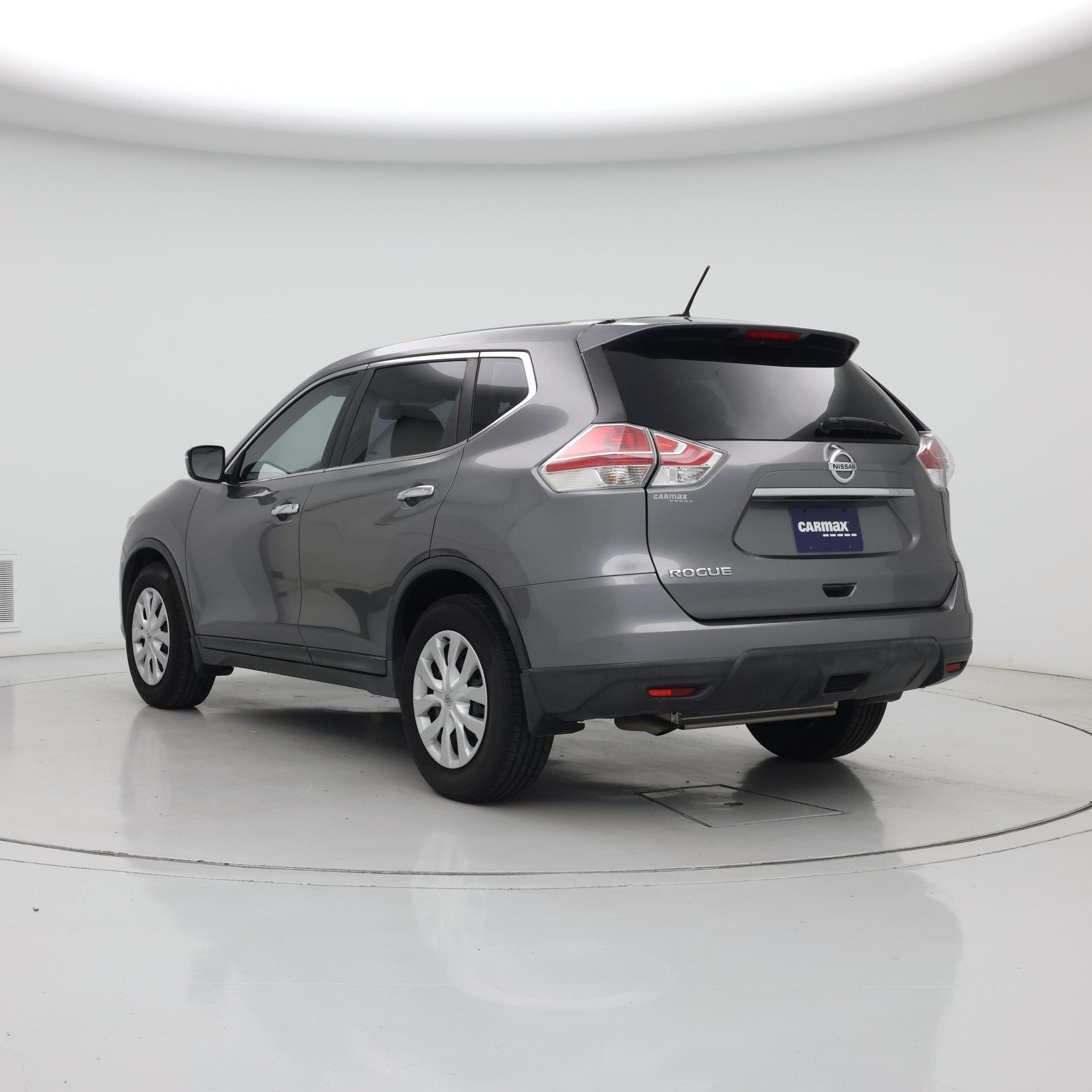 Thumbnail: 2015 Nissan Rogue - 2