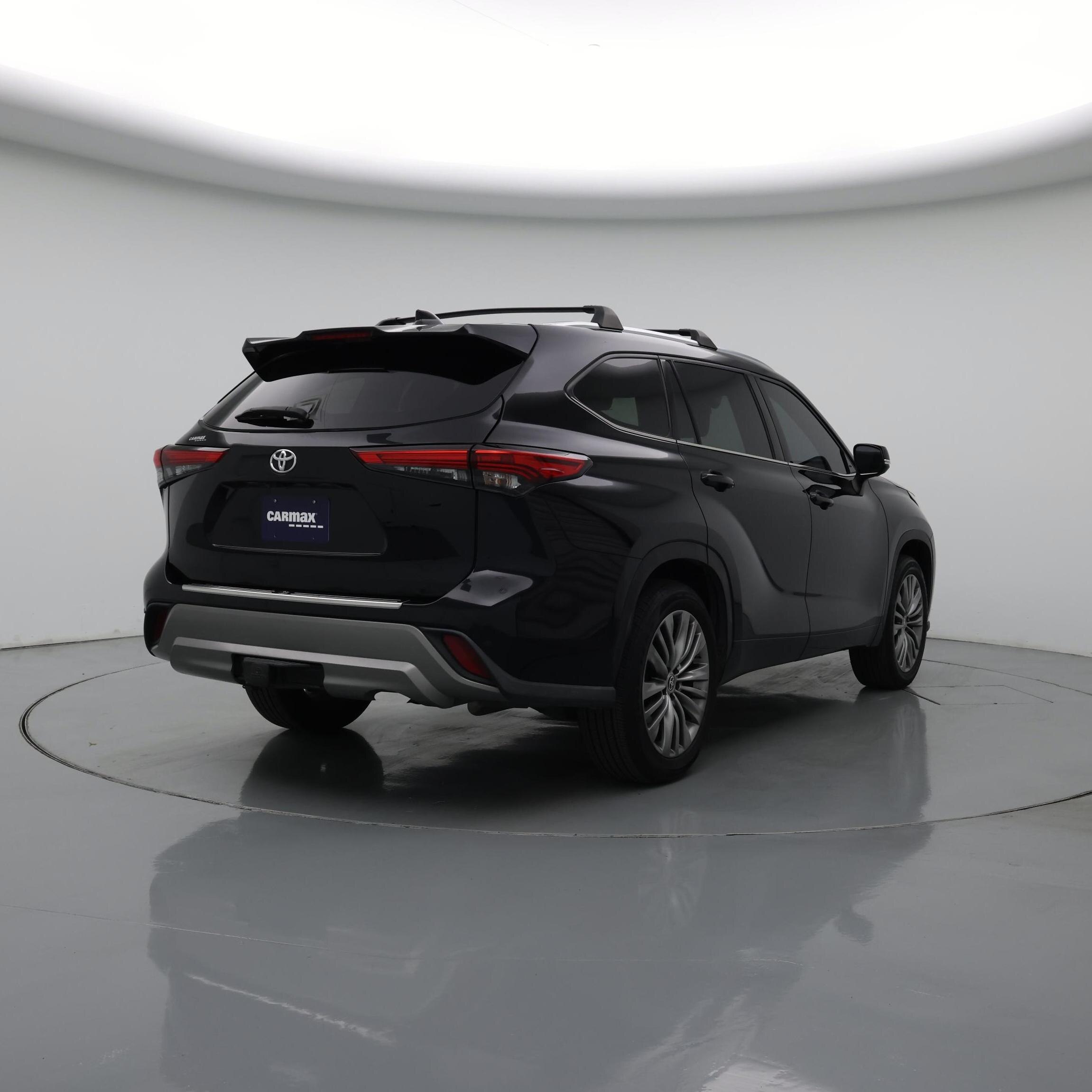 Thumbnail: 2021 Toyota Highlander - 8