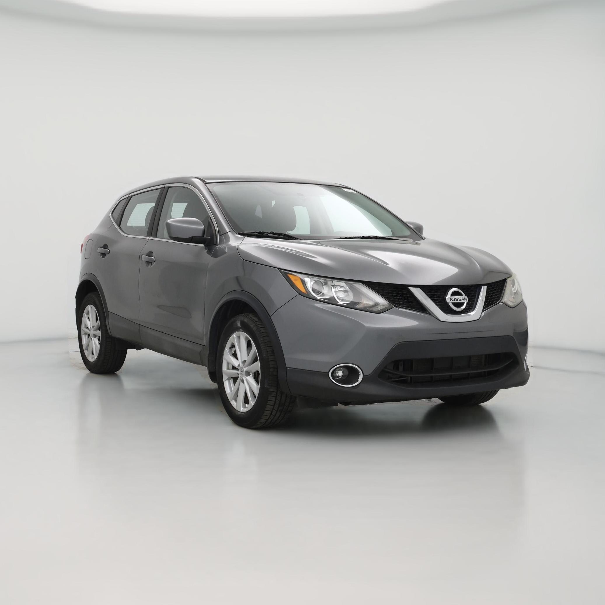 Thumbnail: 2017 Nissan Rogue Sport - 1