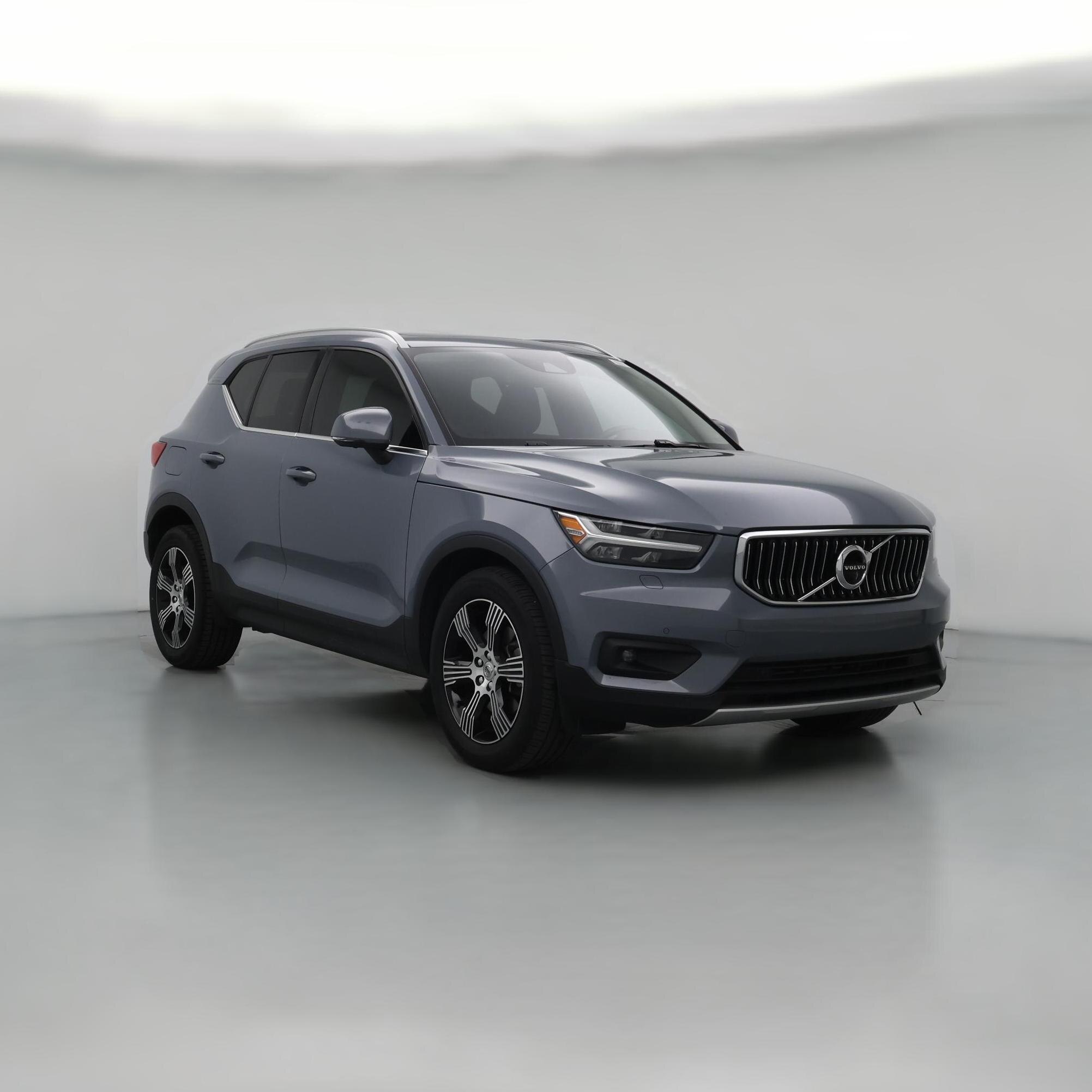 Thumbnail: 2020 Volvo XC40 - 1