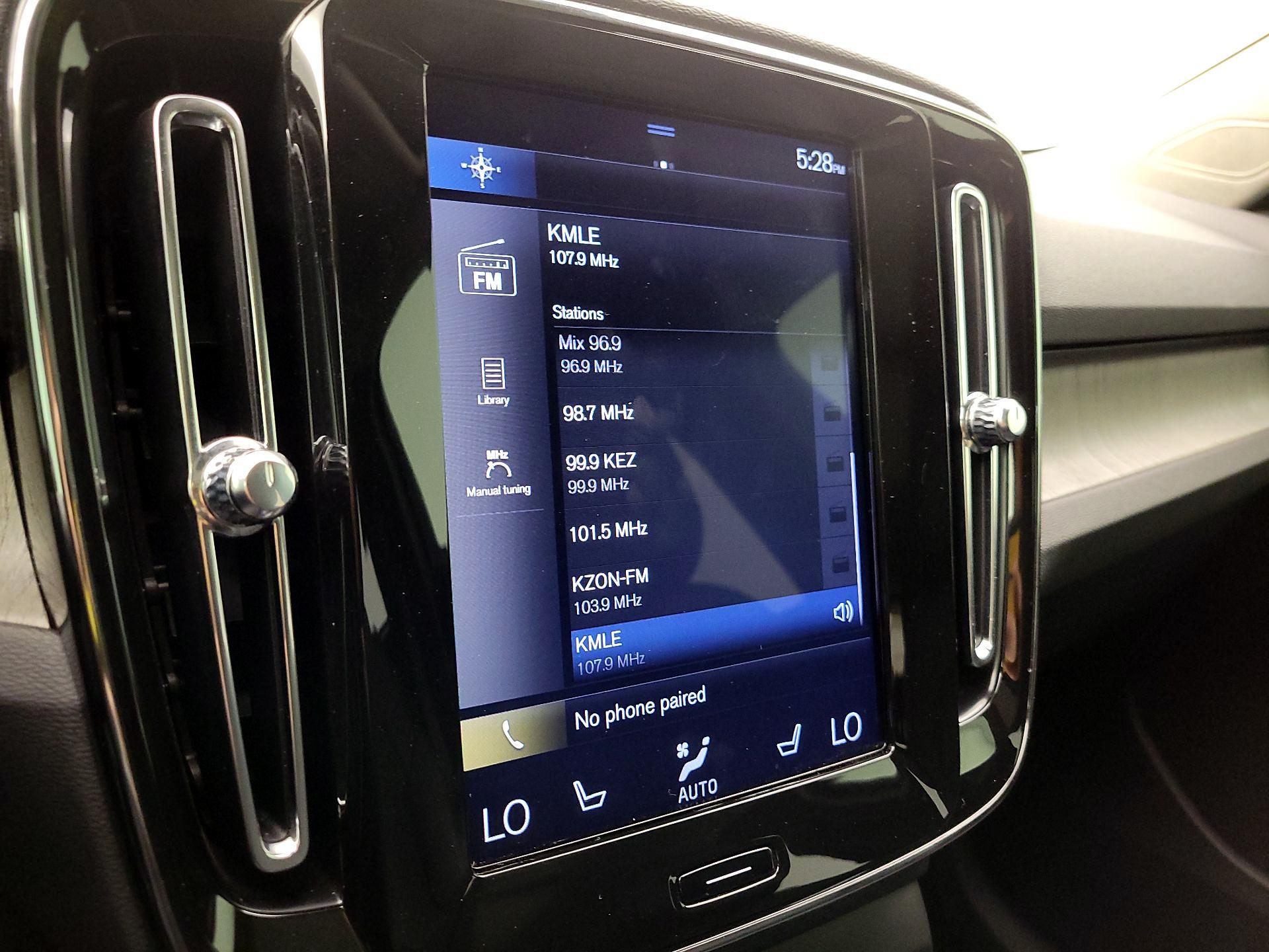 Thumbnail: 2020 Volvo XC40 - 15