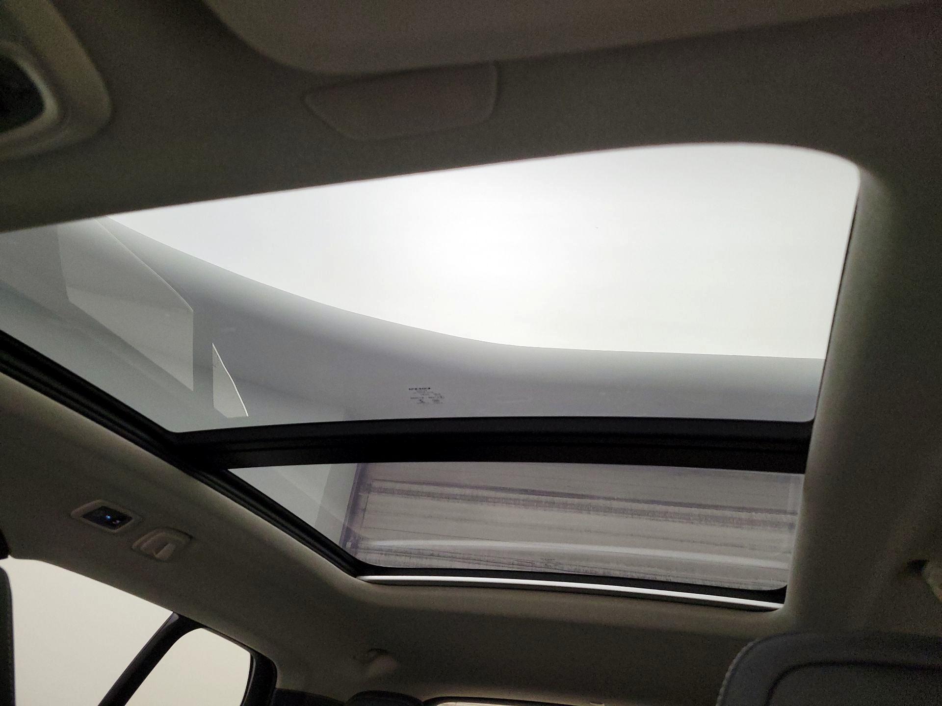 Thumbnail: 2020 Volvo XC40 - 19
