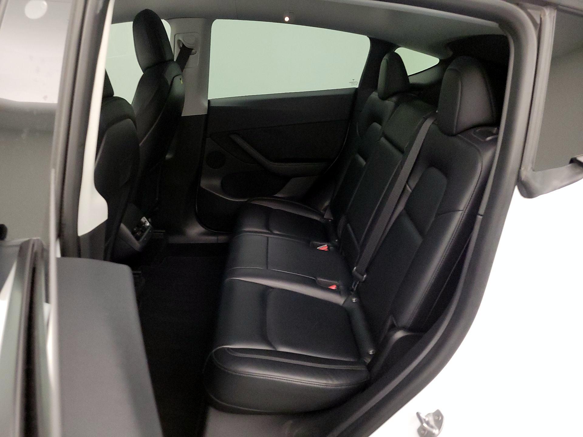 Thumbnail: 2021 Tesla Model Y - 19