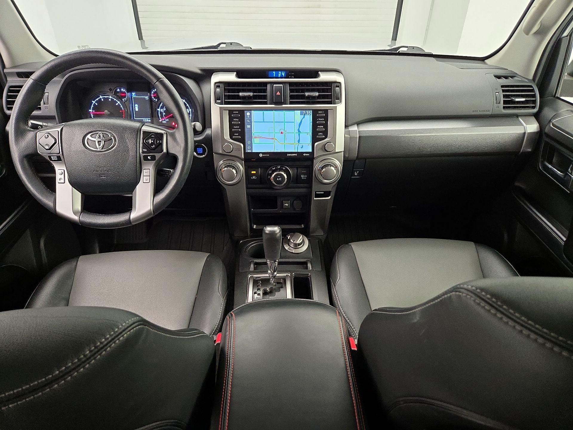 Thumbnail: 2022 Toyota 4Runner - 9
