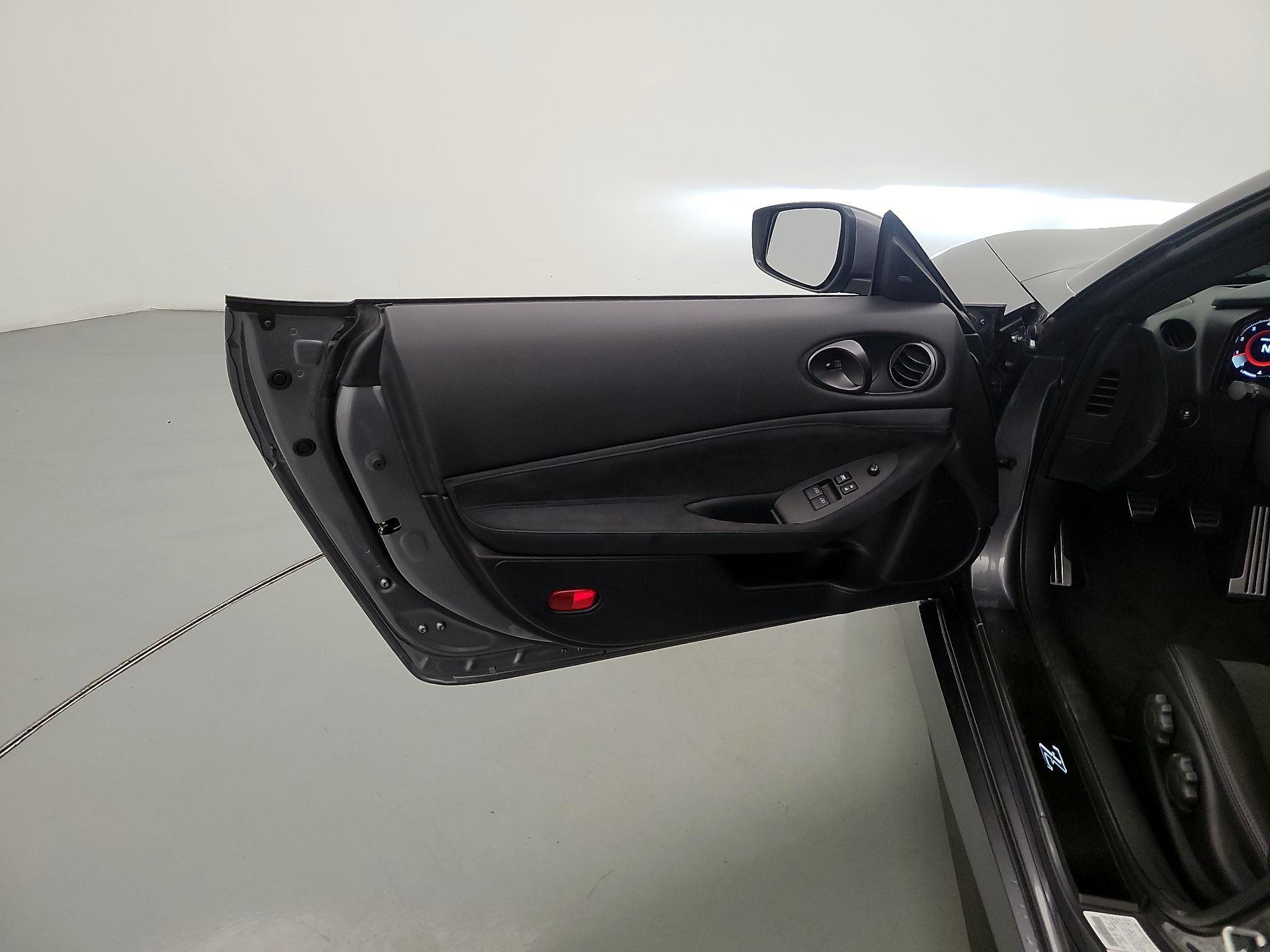 Thumbnail: 2025 Nissan Z - 12