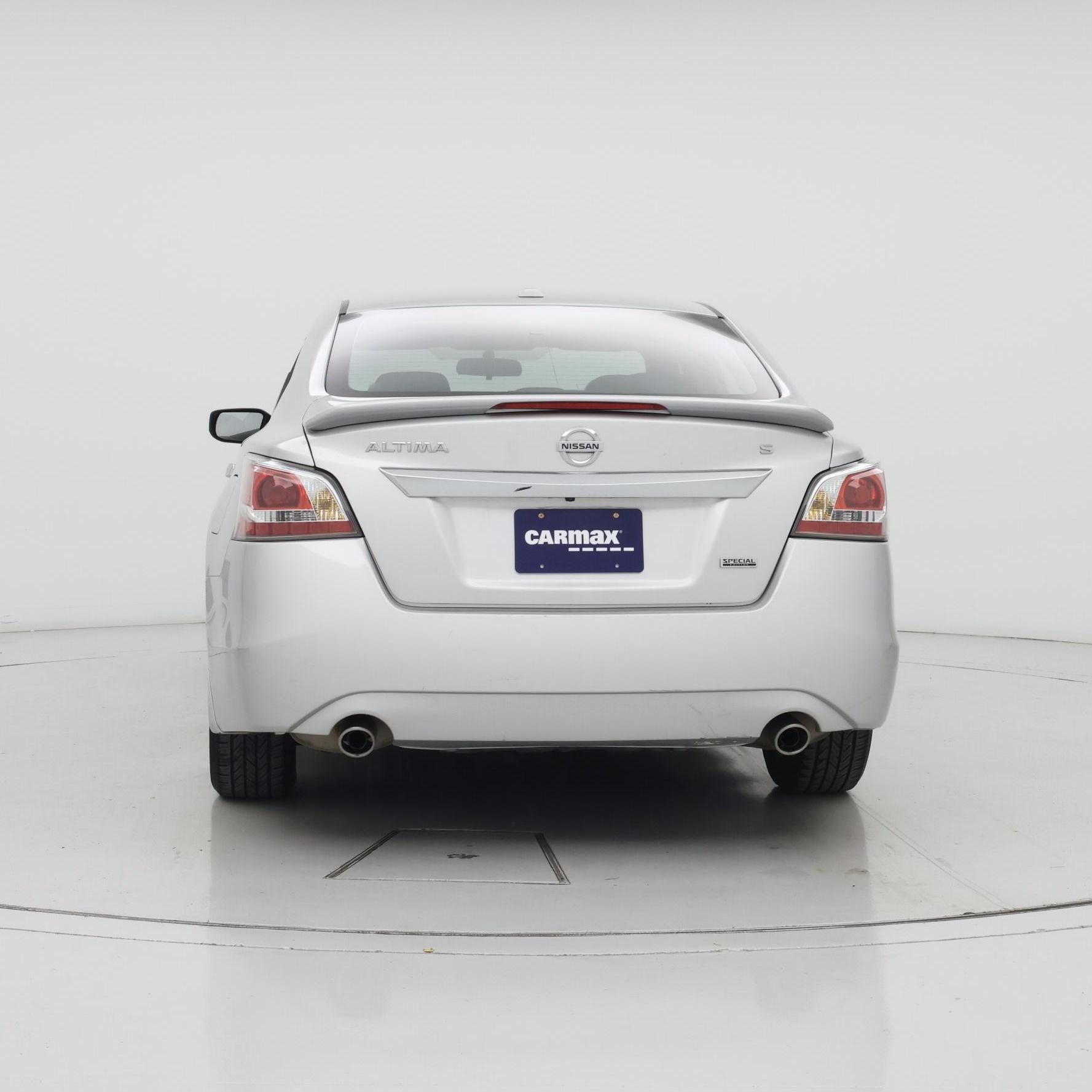 Thumbnail: 2015 Nissan Altima - 6
