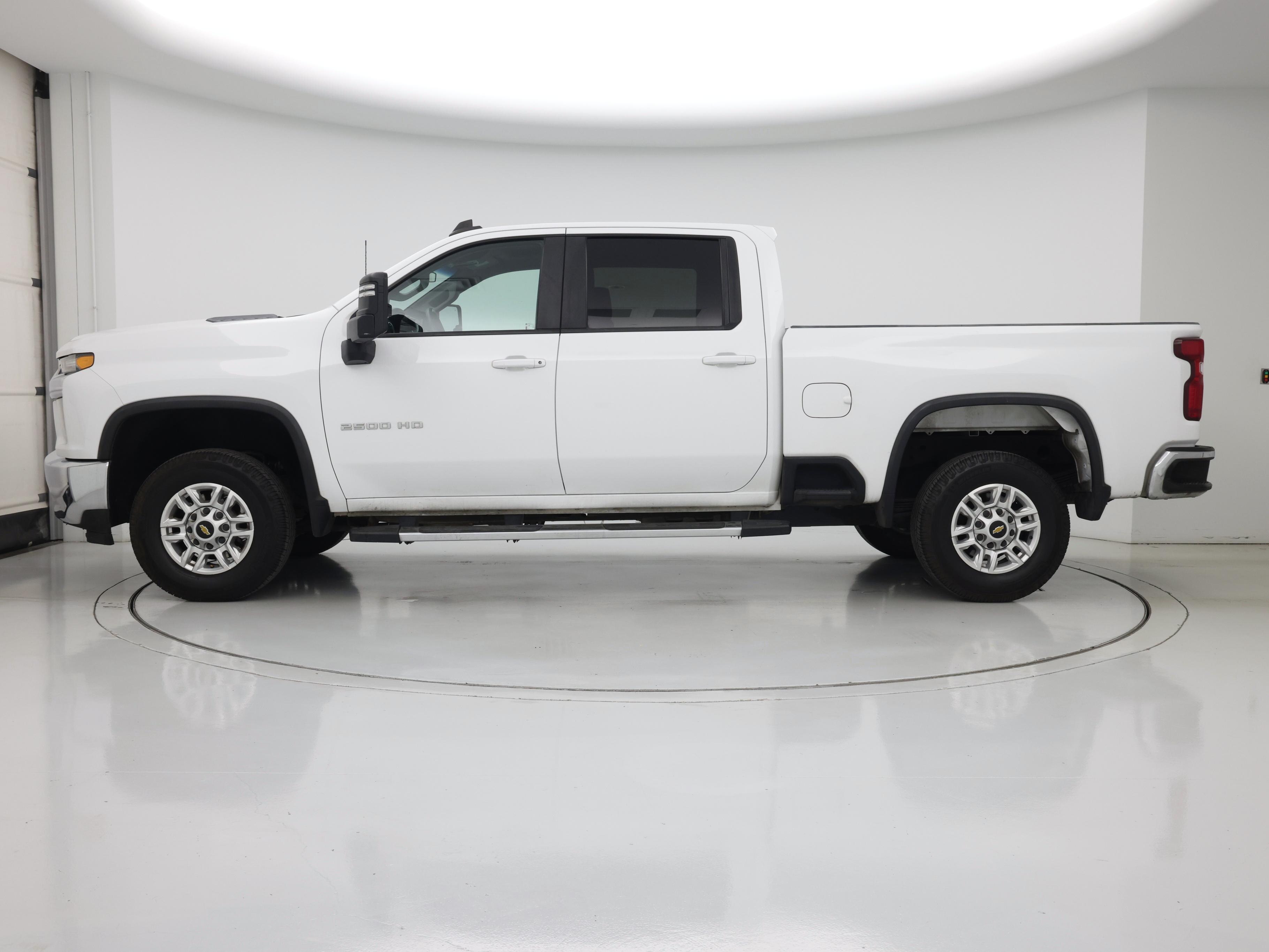 Thumbnail: 2022 Chevrolet Silverado 2500 - 3