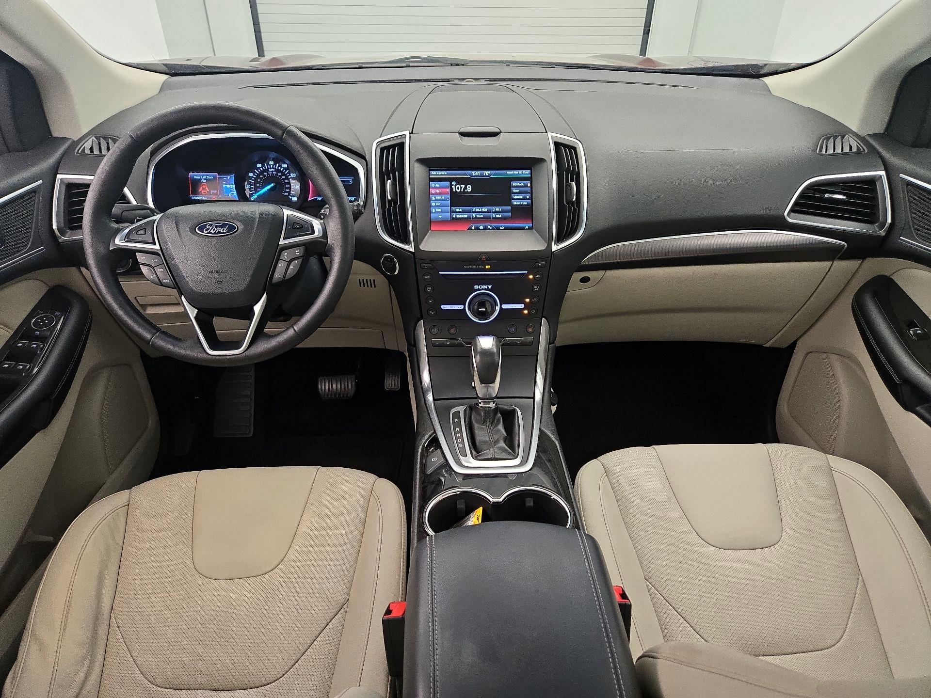 Thumbnail: 2015 Ford Edge - 9