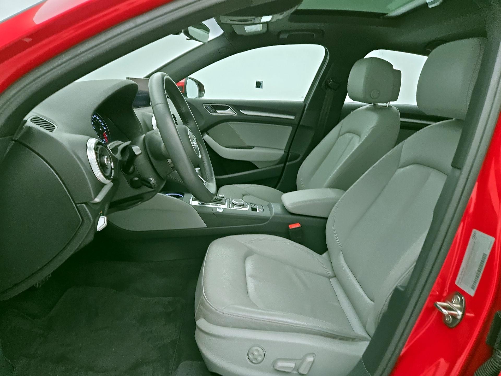 Thumbnail: 2019 Audi A3 - 11