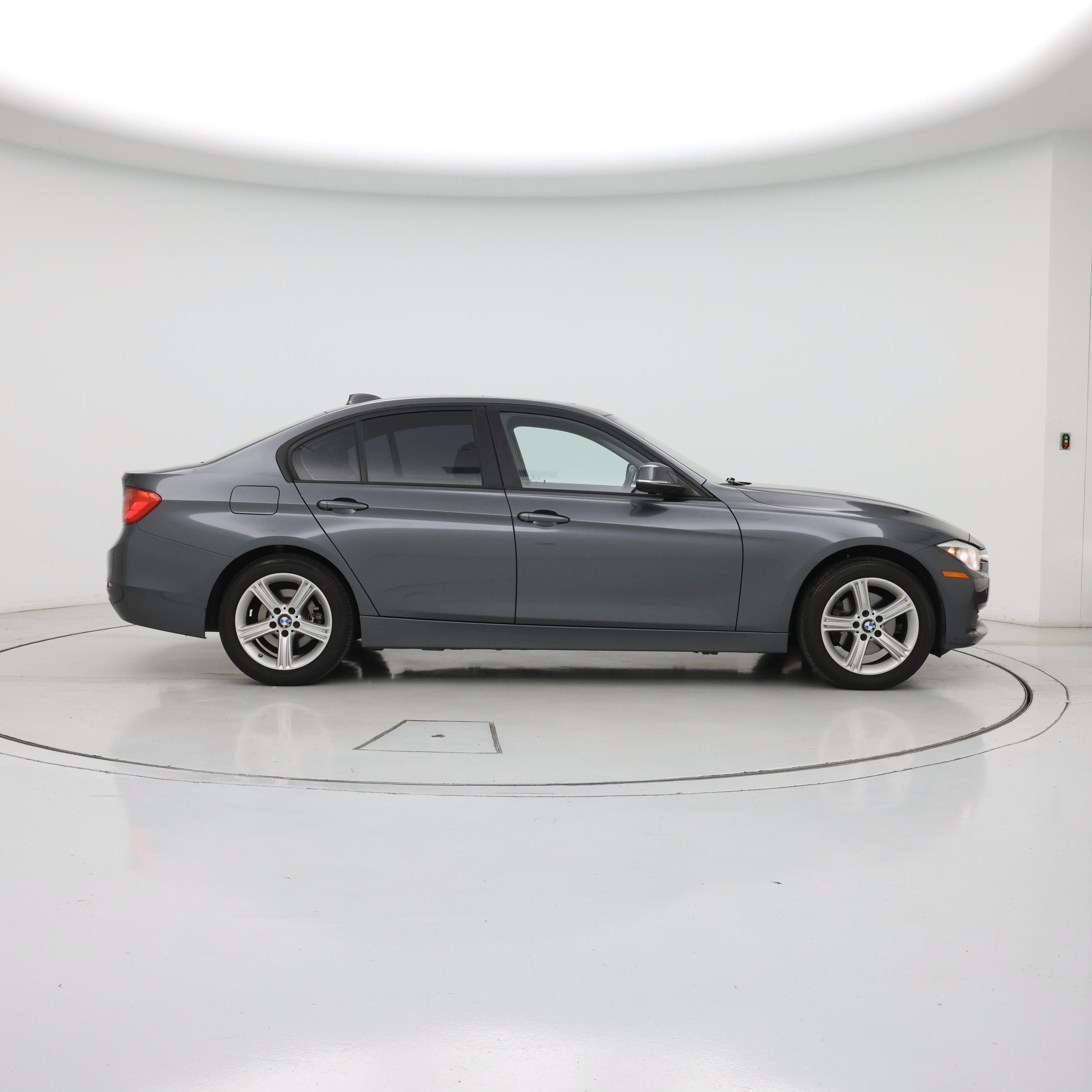Thumbnail: 2015 BMW 3 Series - 7