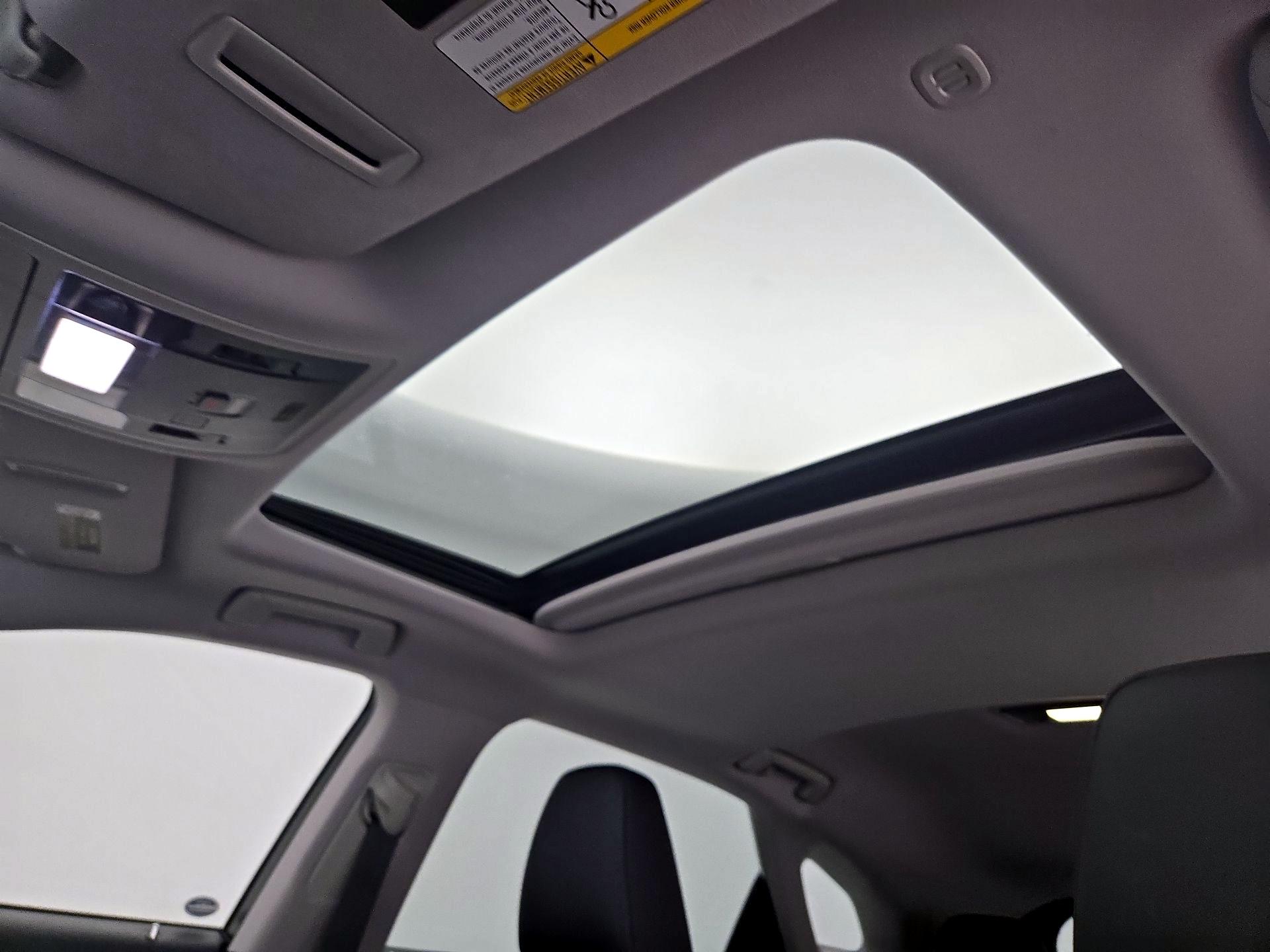 Thumbnail: 2016 Lexus RX - 20