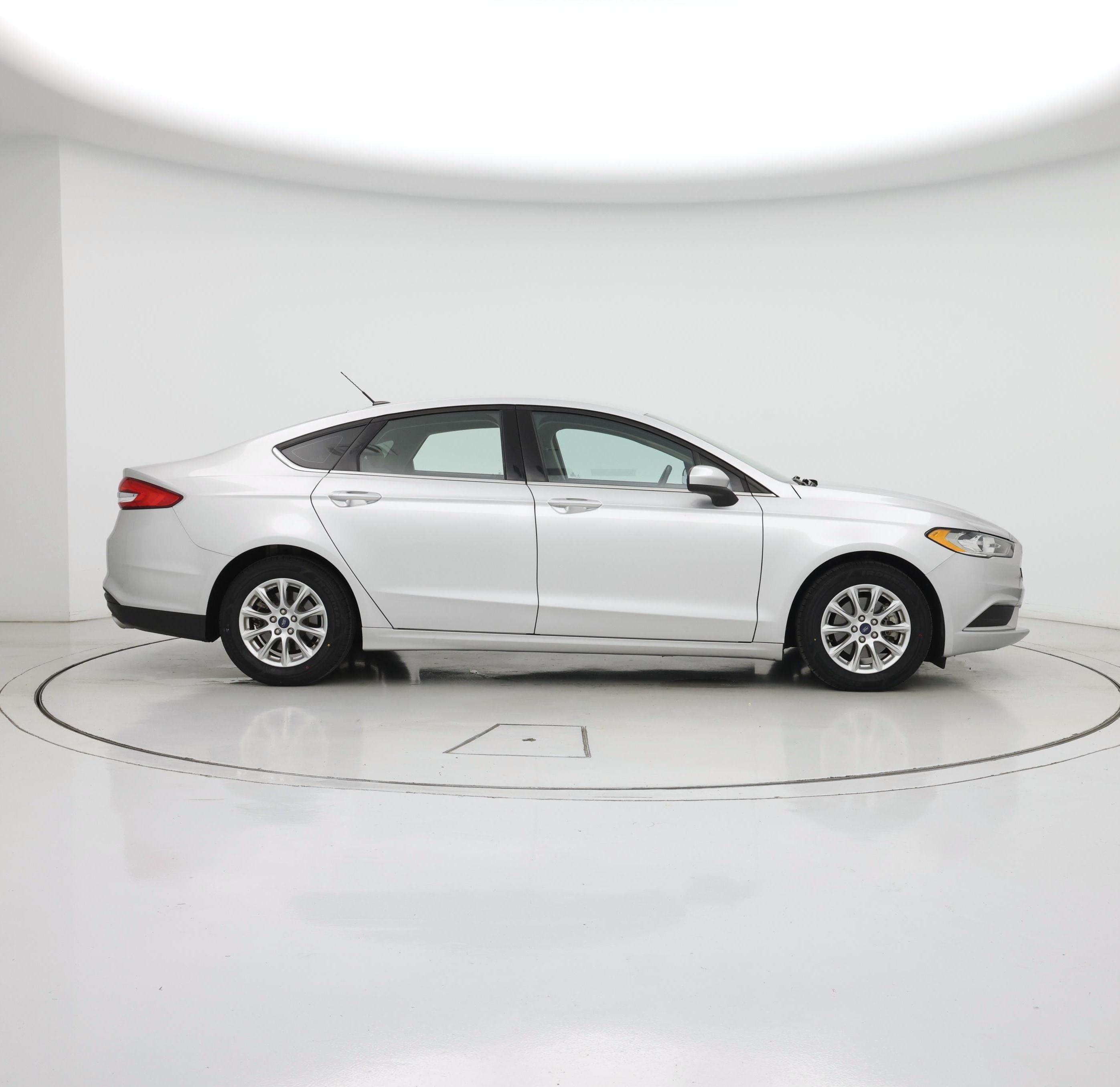 Thumbnail: 2017 Ford Fusion - 7