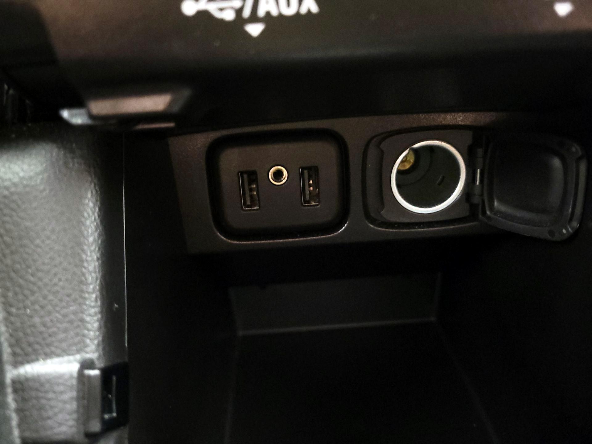 Thumbnail: 2022 Buick Encore - 18