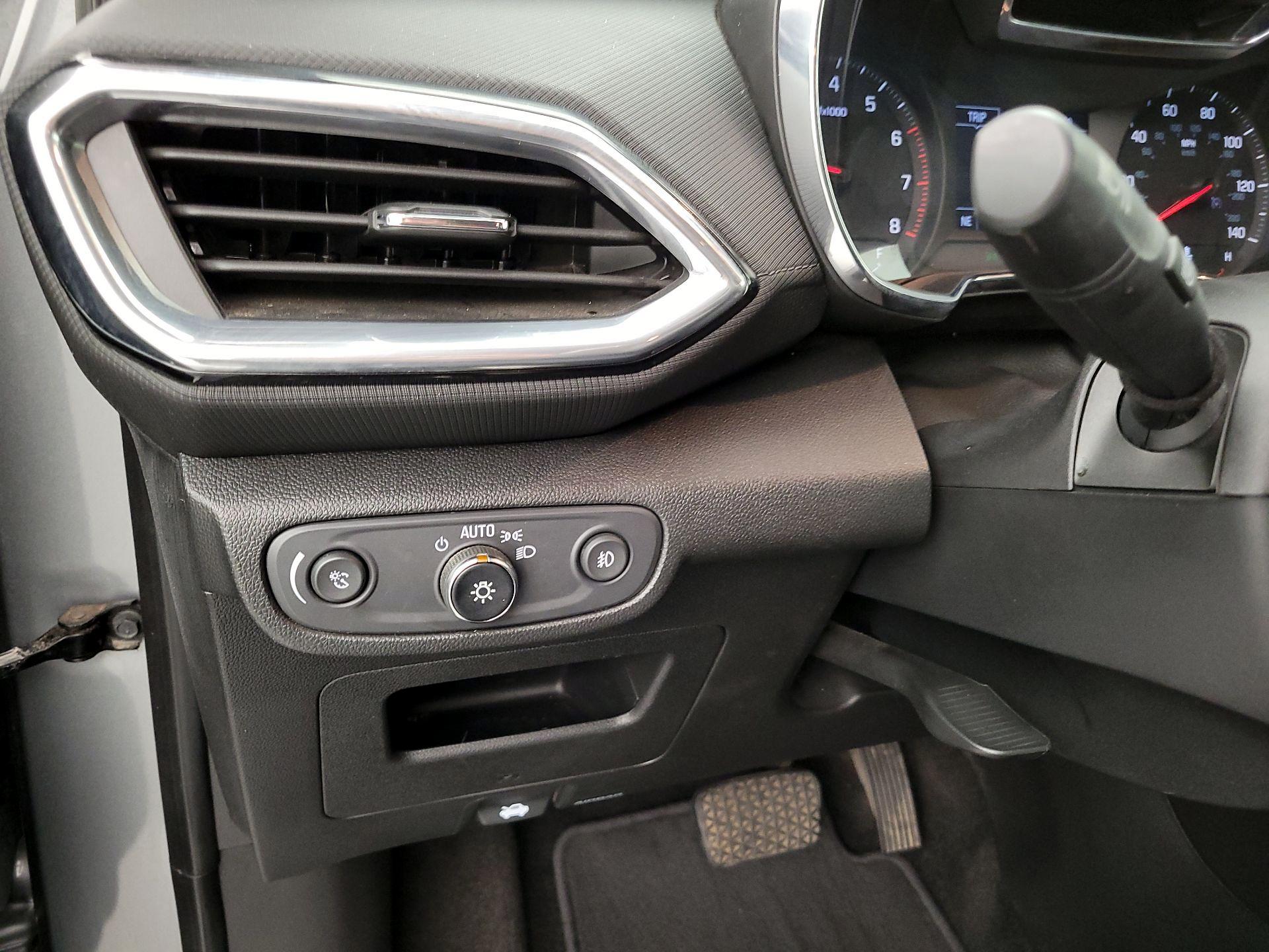 Thumbnail: 2023 Chevrolet TrailBlazer - 13