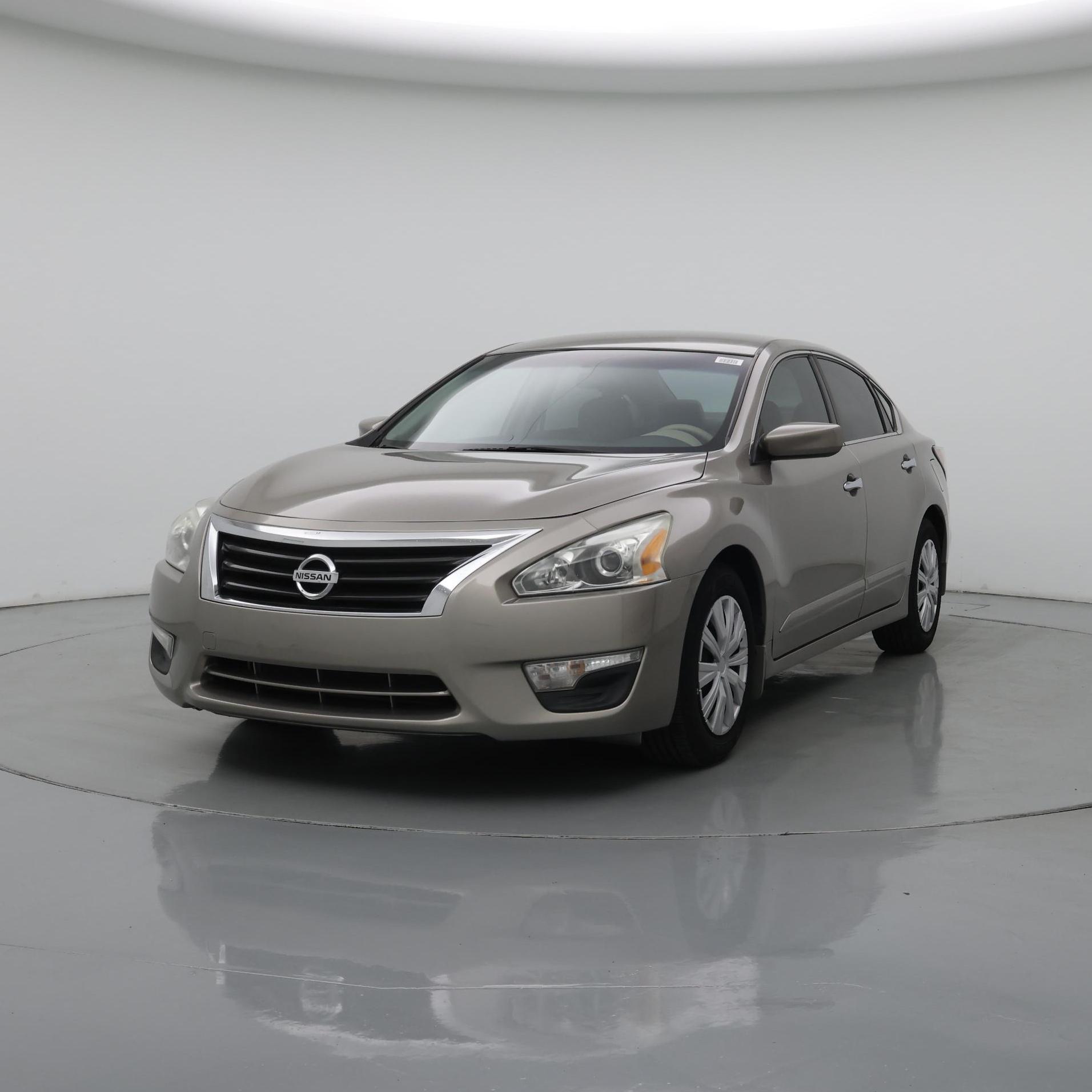 Thumbnail: 2014 Nissan Altima - 4