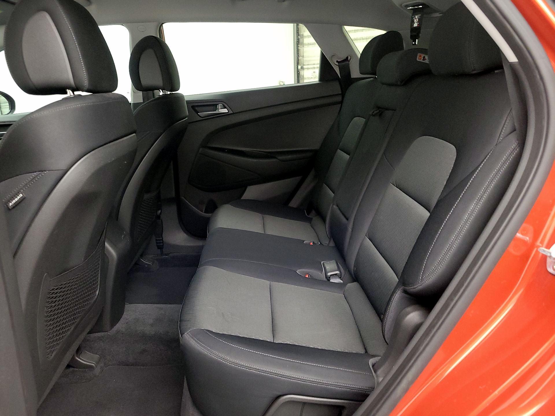 Thumbnail: 2016 Hyundai Tucson - 19
