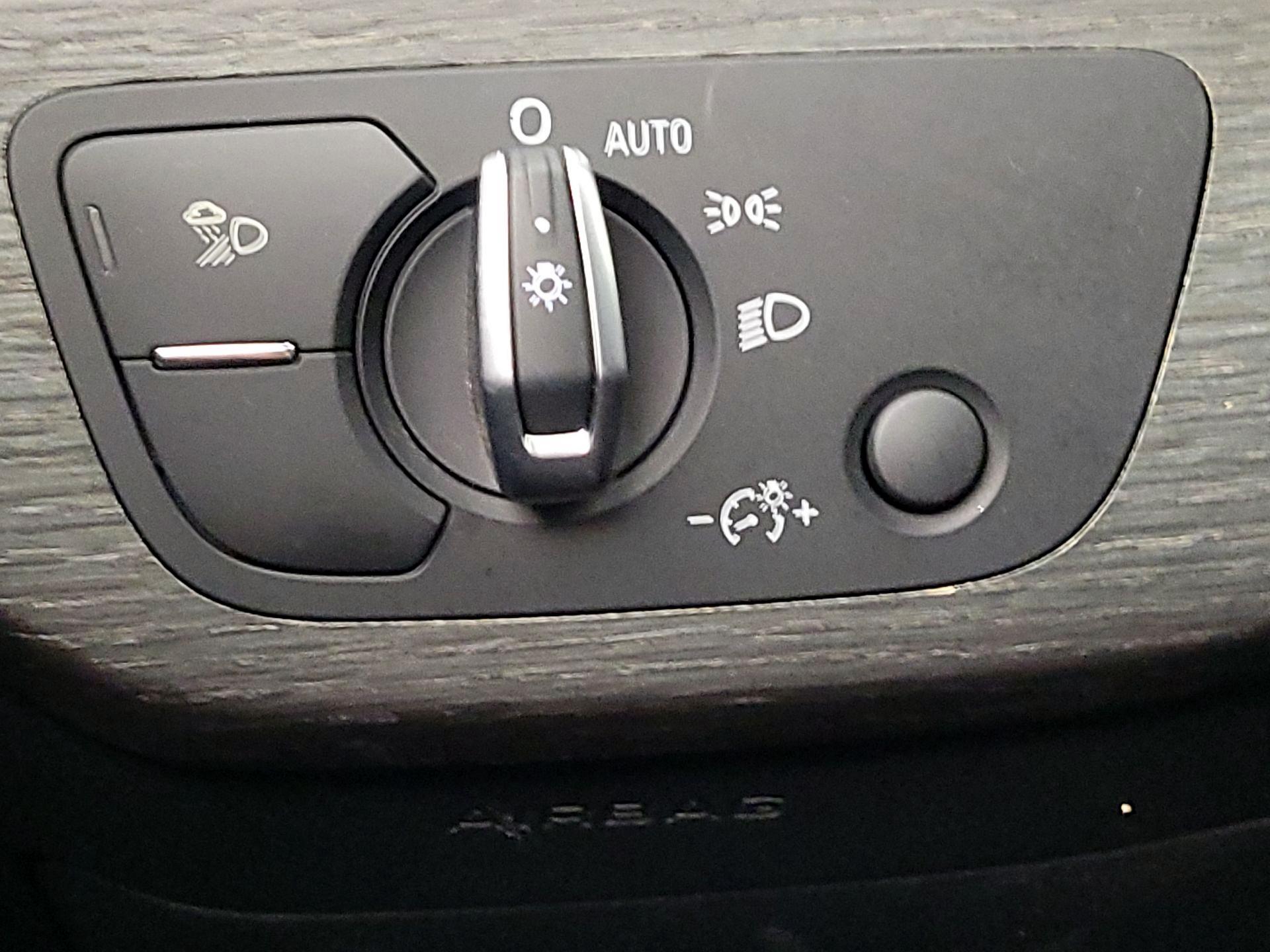 Thumbnail: 2020 Audi A4 - 13