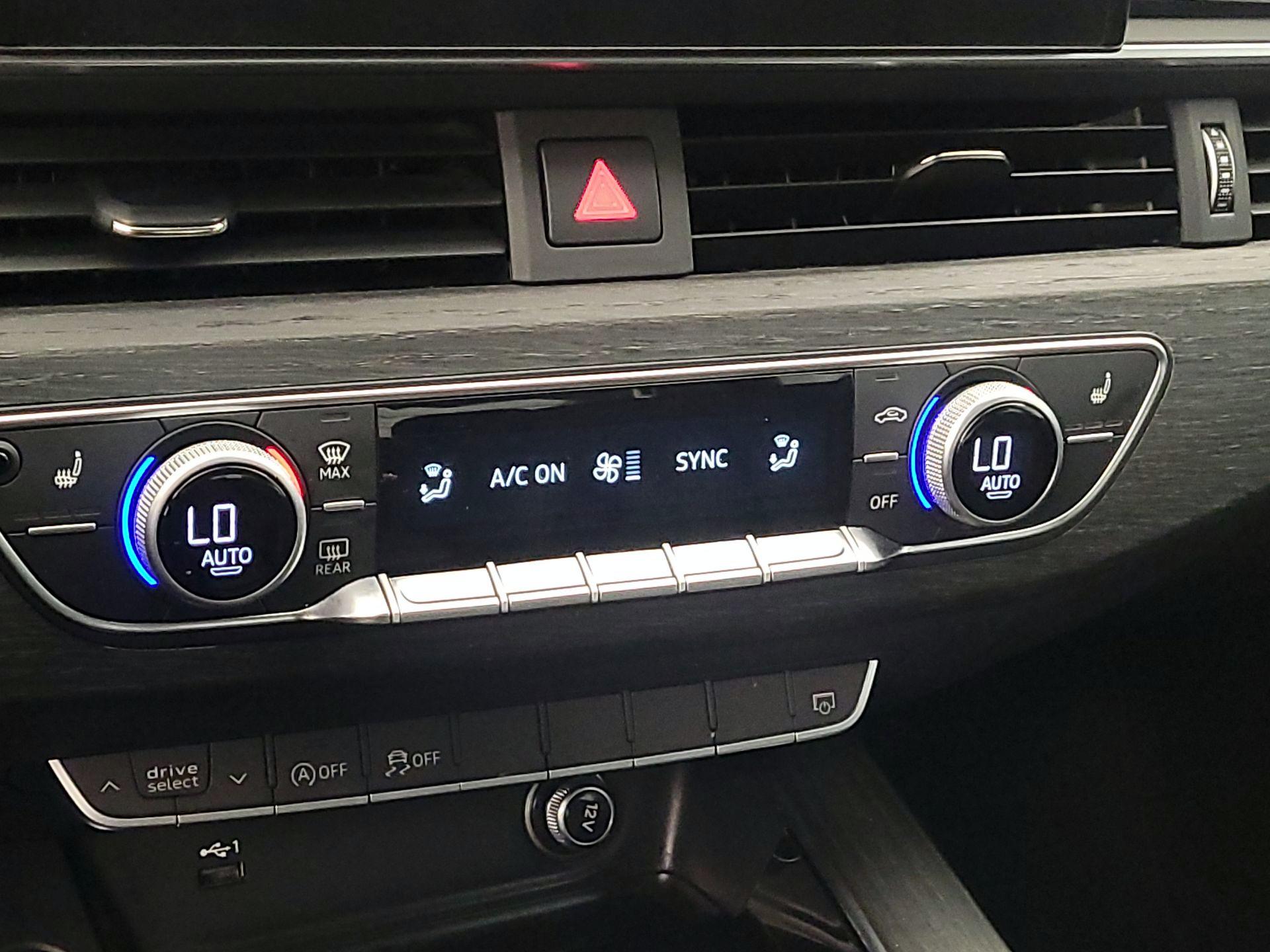 Thumbnail: 2020 Audi A4 - 16