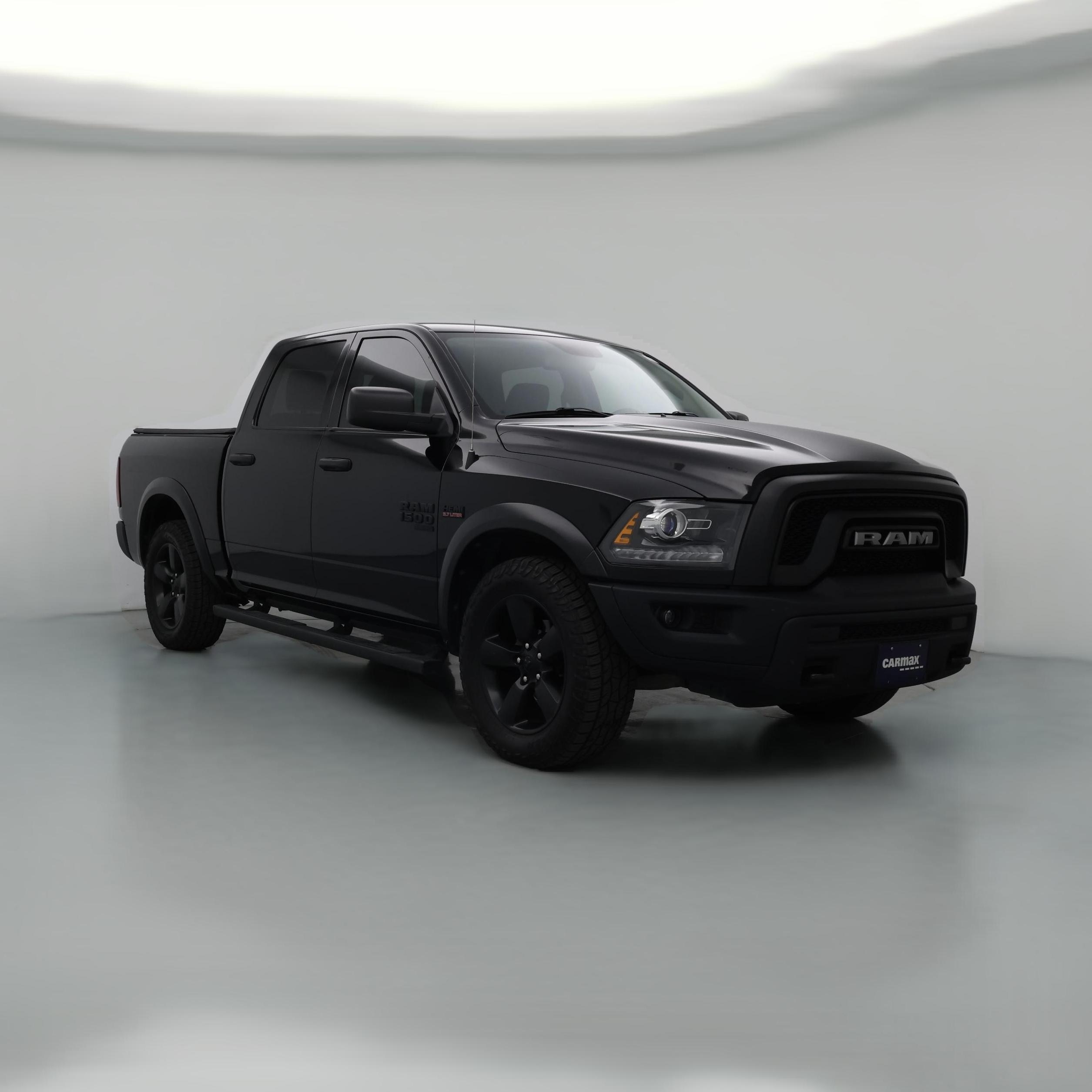 Thumbnail: 2020 RAM 1500 Classic - 1