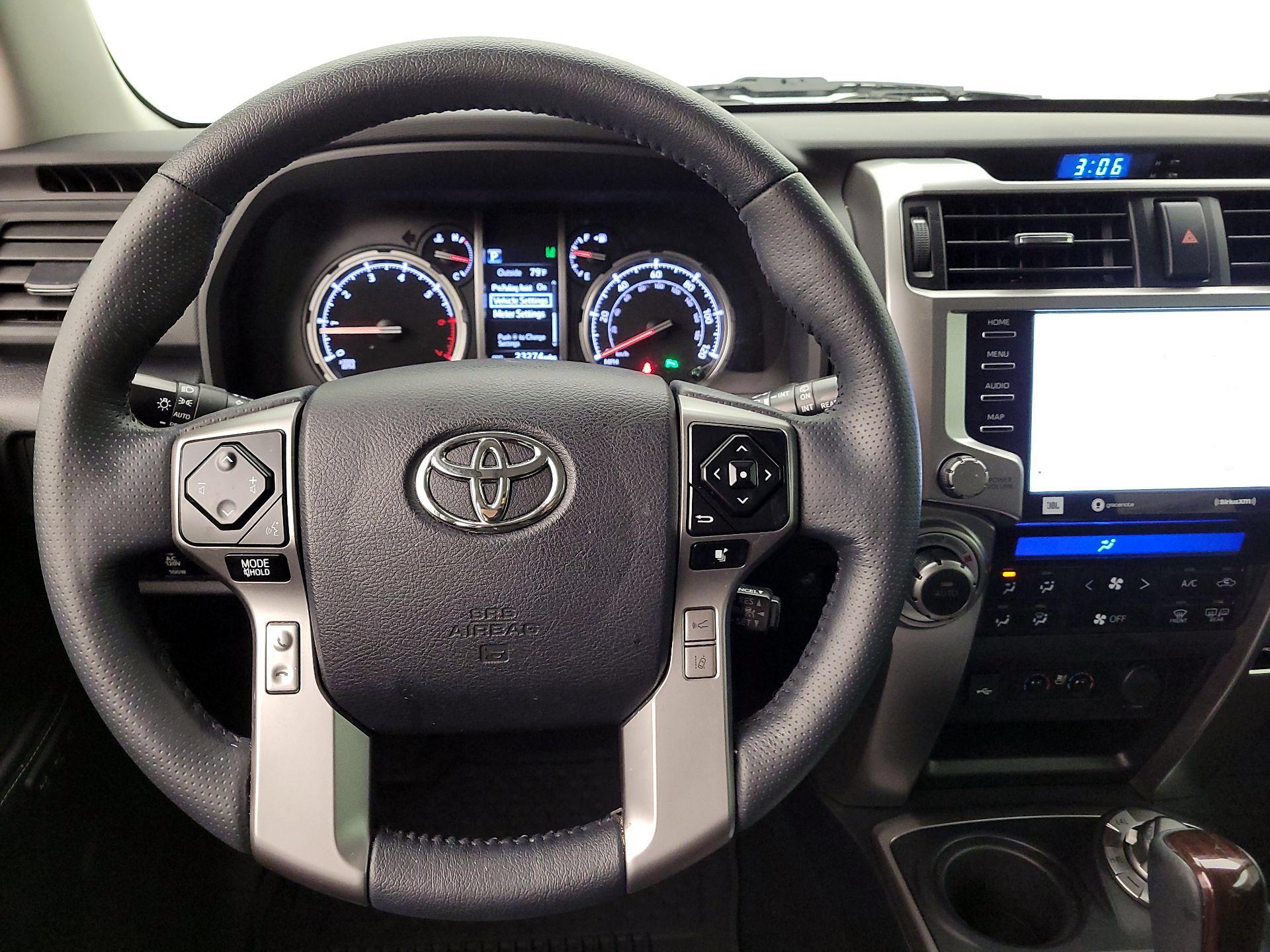 Thumbnail: 2023 Toyota 4Runner - 10