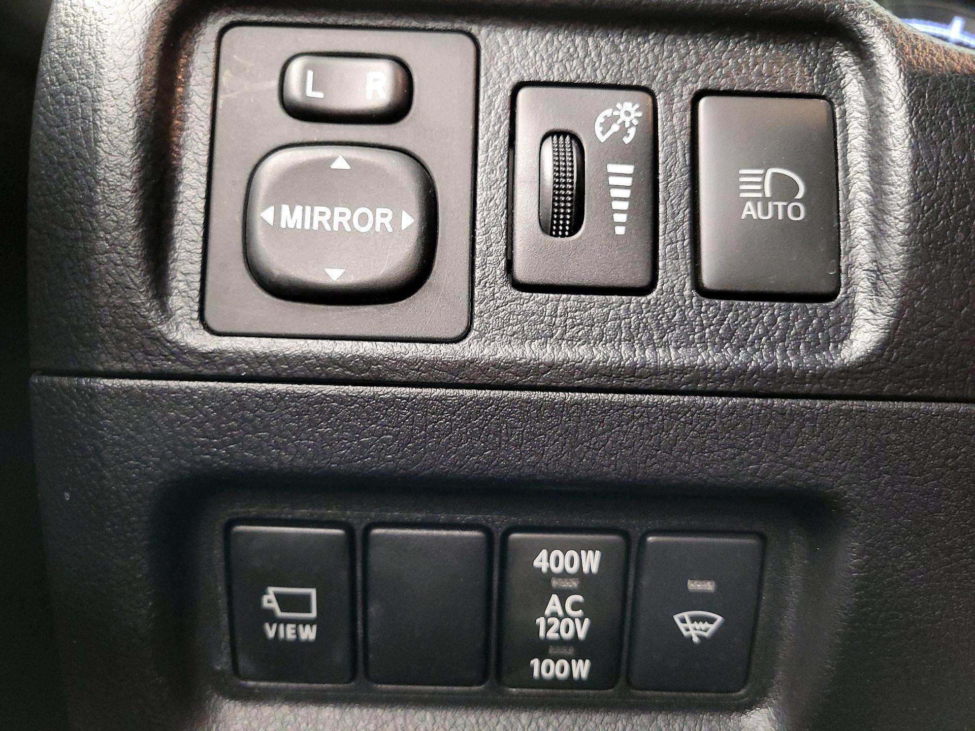 Thumbnail: 2023 Toyota 4Runner - 13