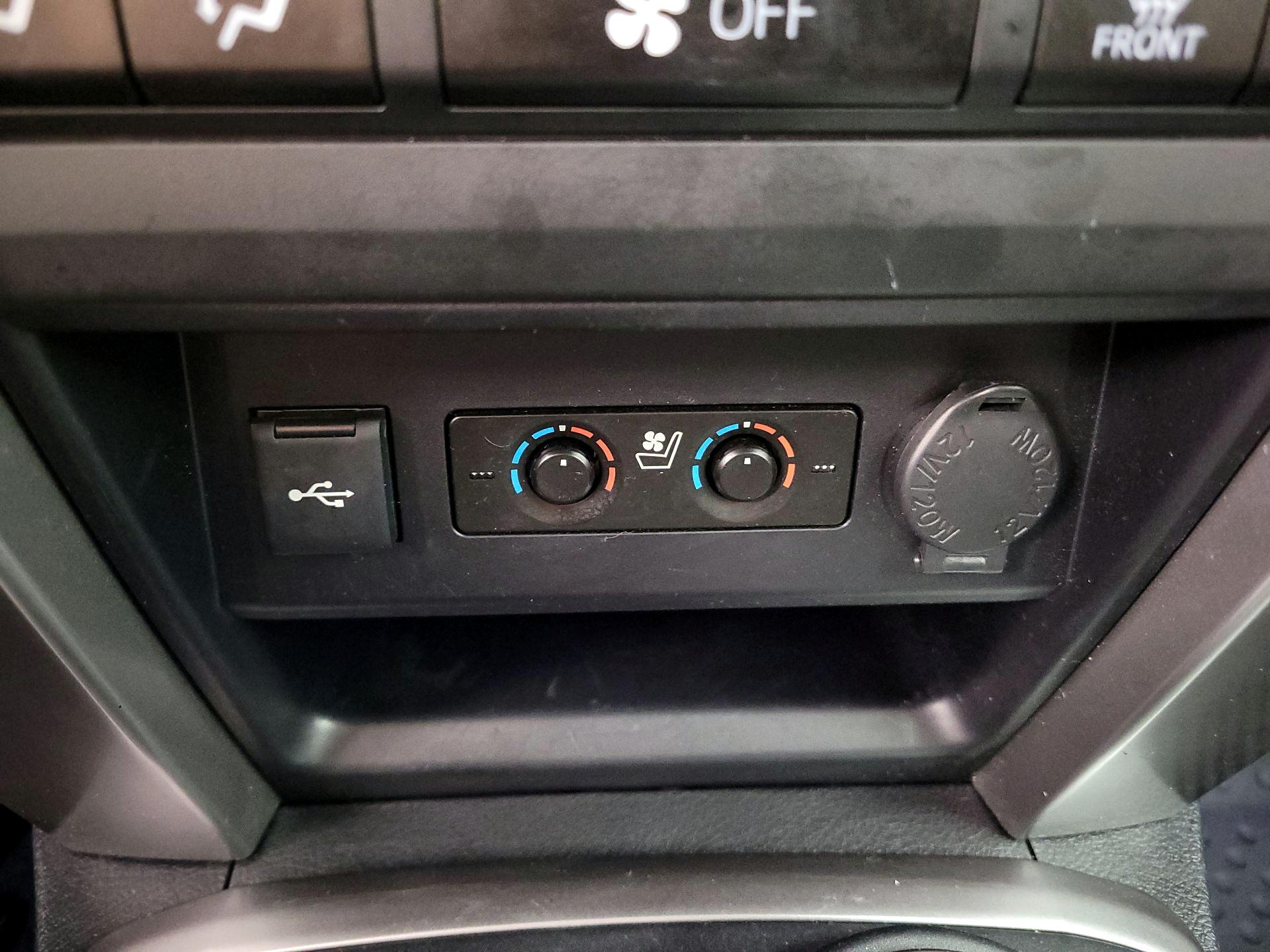 Thumbnail: 2023 Toyota 4Runner - 19