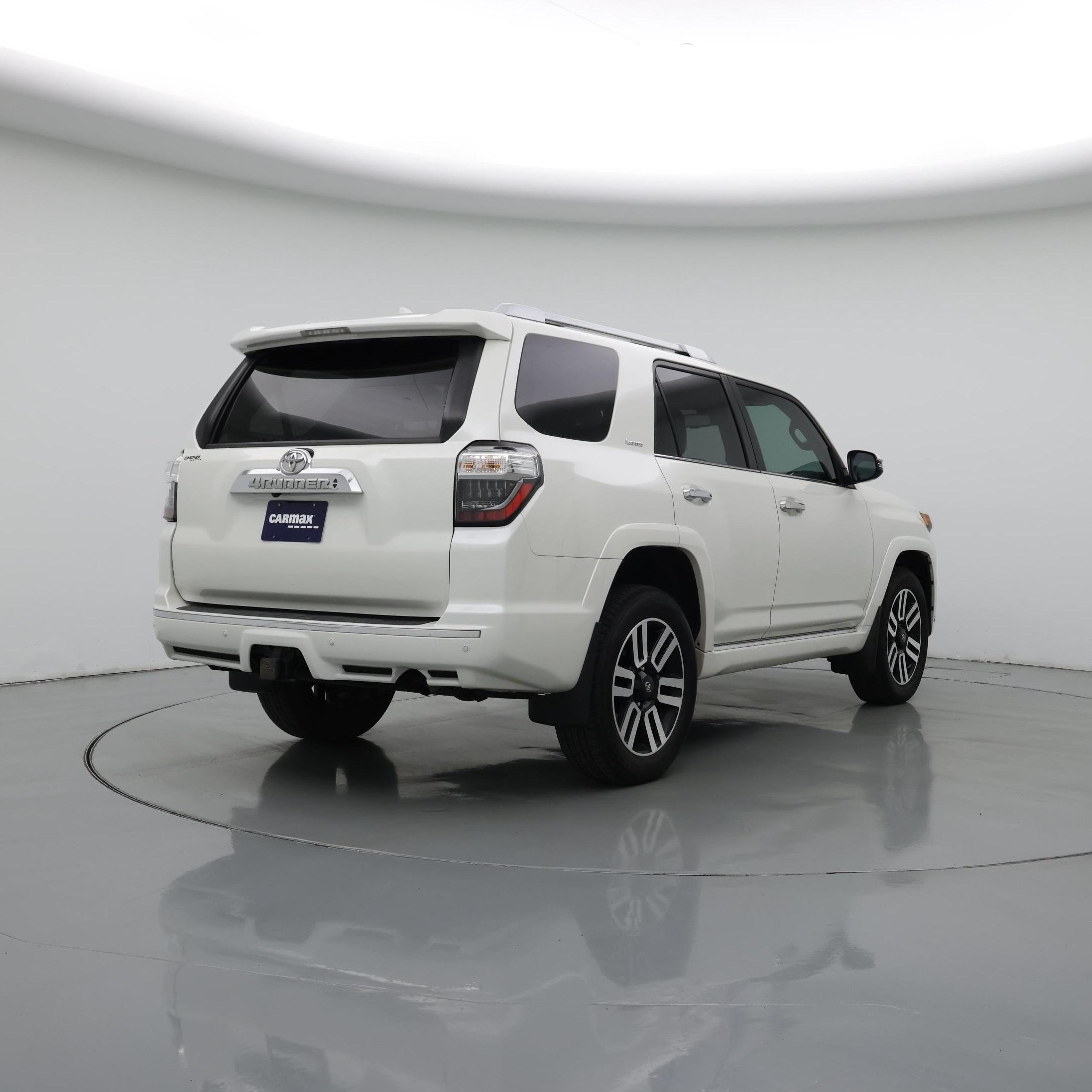 Thumbnail: 2023 Toyota 4Runner - 8
