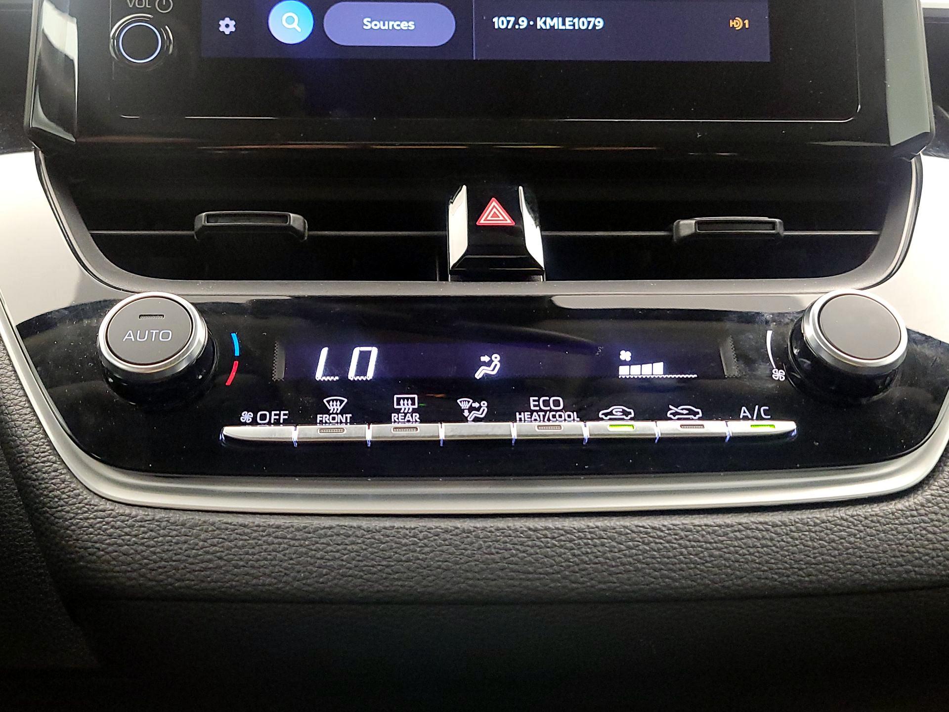 Thumbnail: 2024 Toyota Corolla - 17