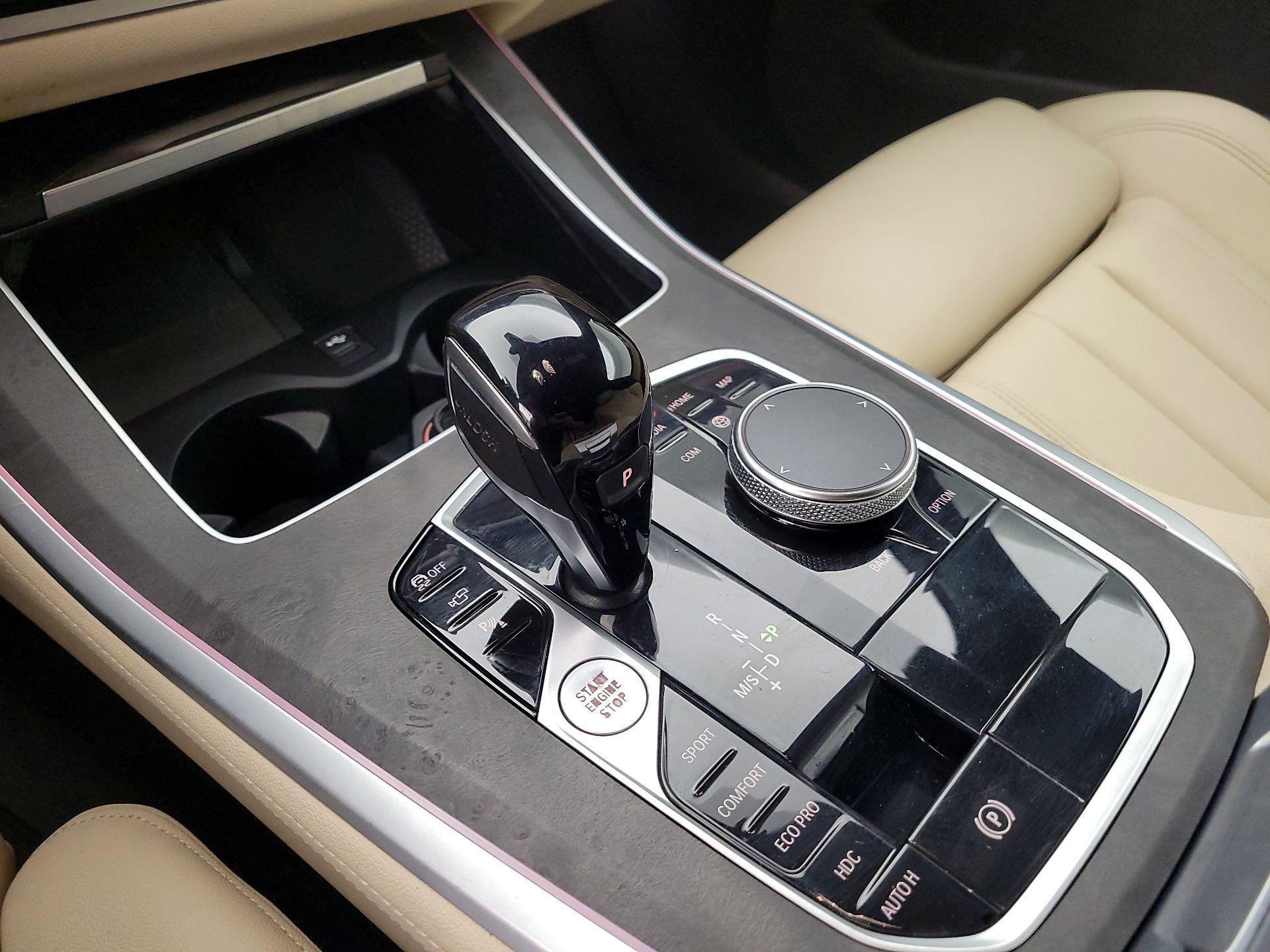 Thumbnail: 2022 BMW X5 - 18