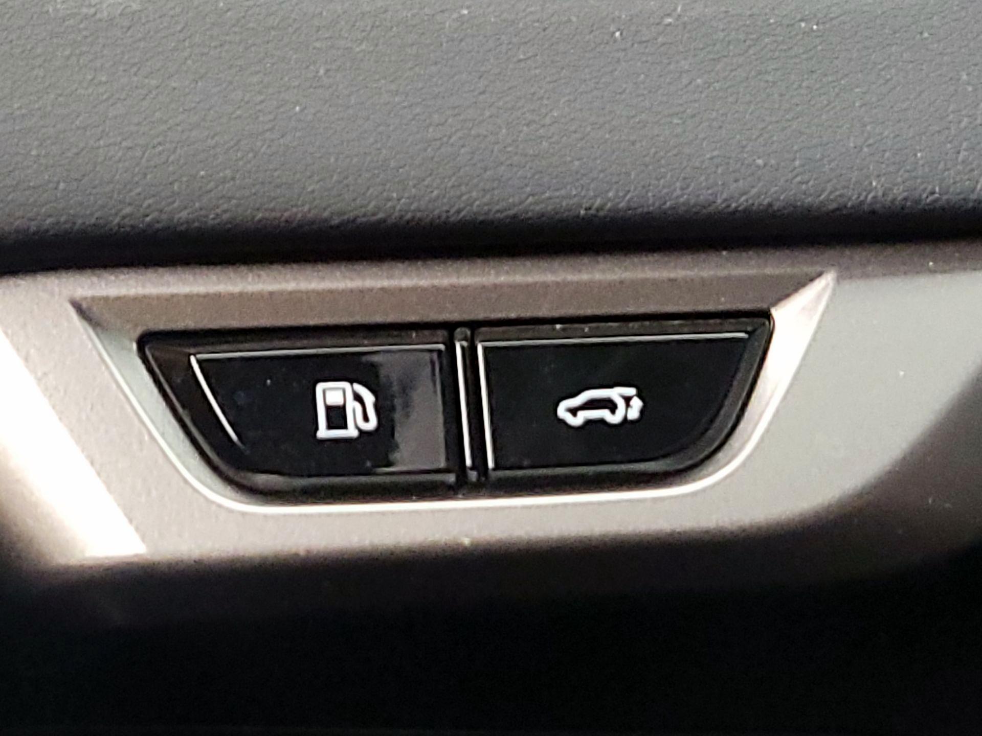 Thumbnail: 2024 Lexus RX - 13