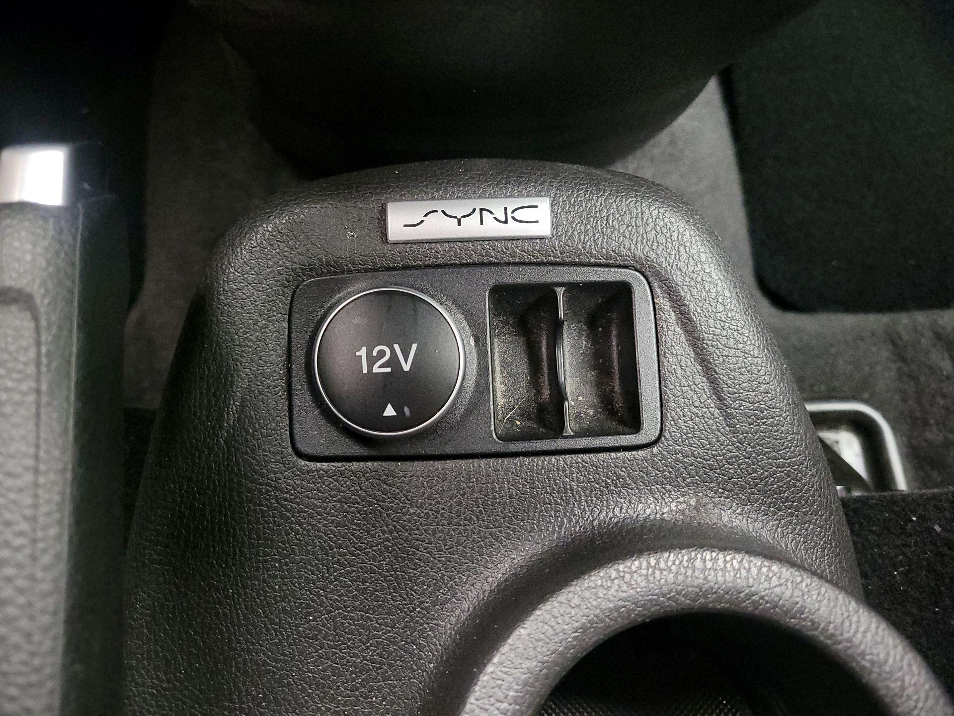 Thumbnail: 2018 Ford Transit Series - 18
