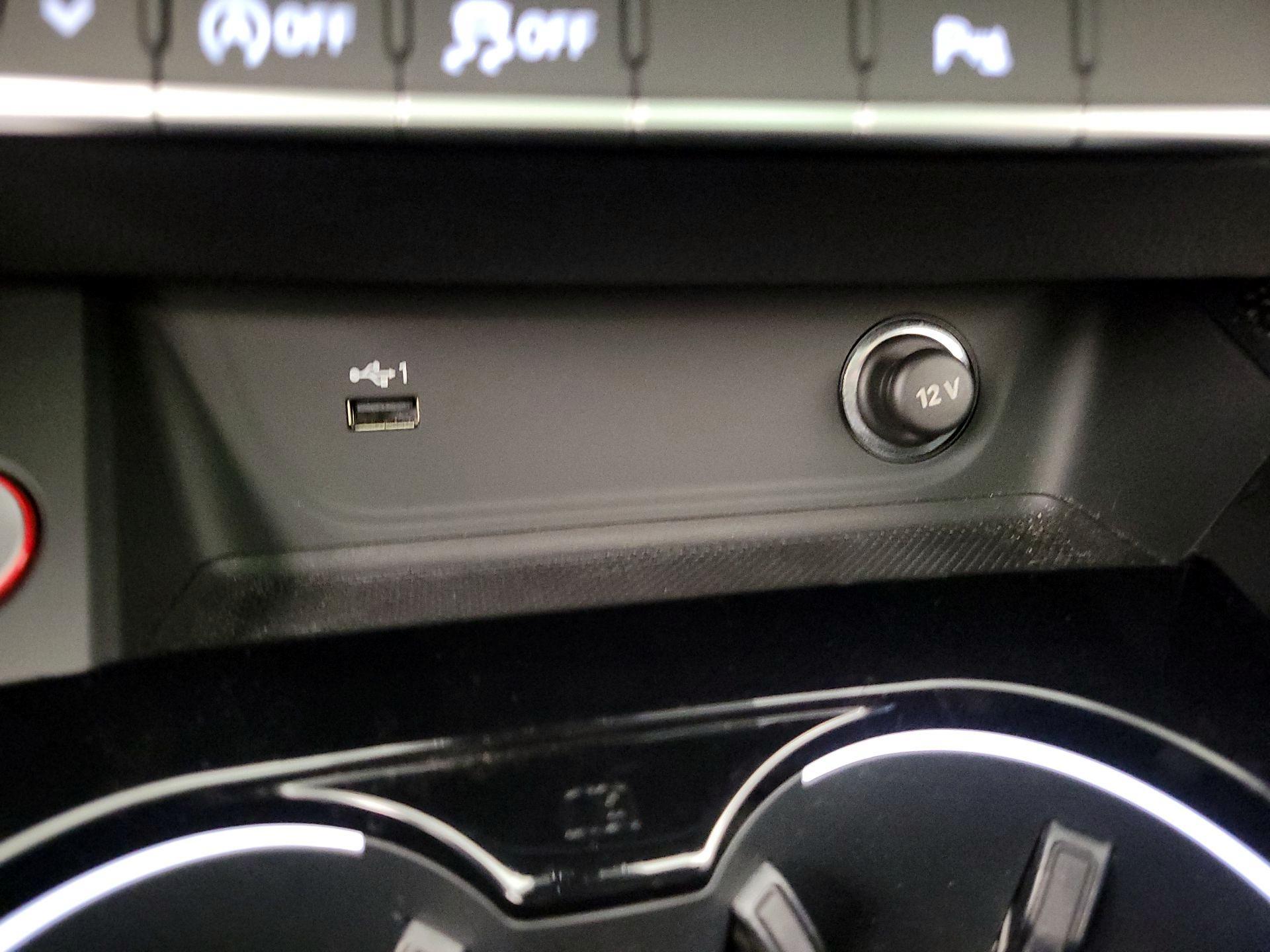 Thumbnail: 2022 Audi S5 - 18