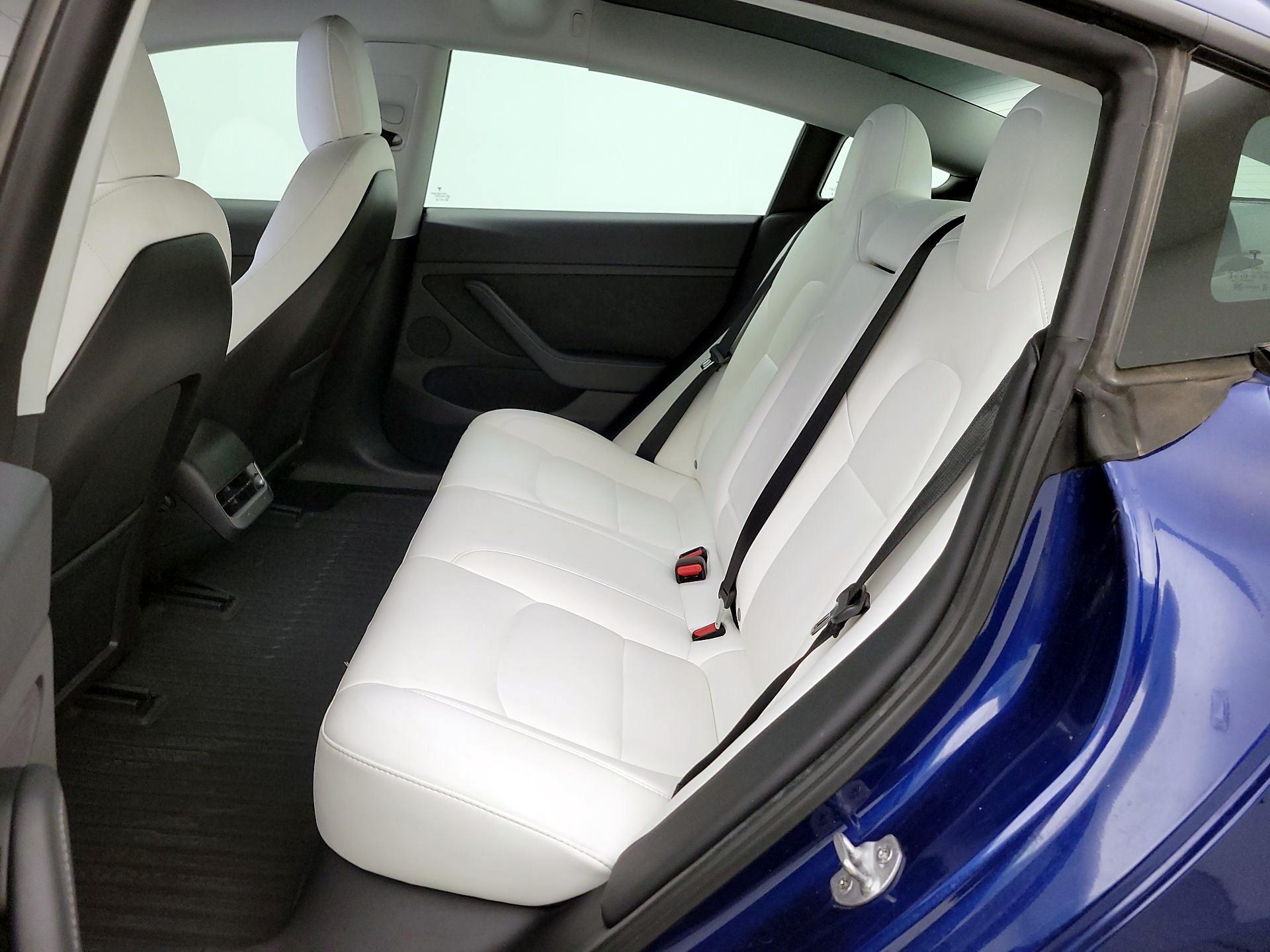 Thumbnail: 2021 Tesla Model 3 - 20