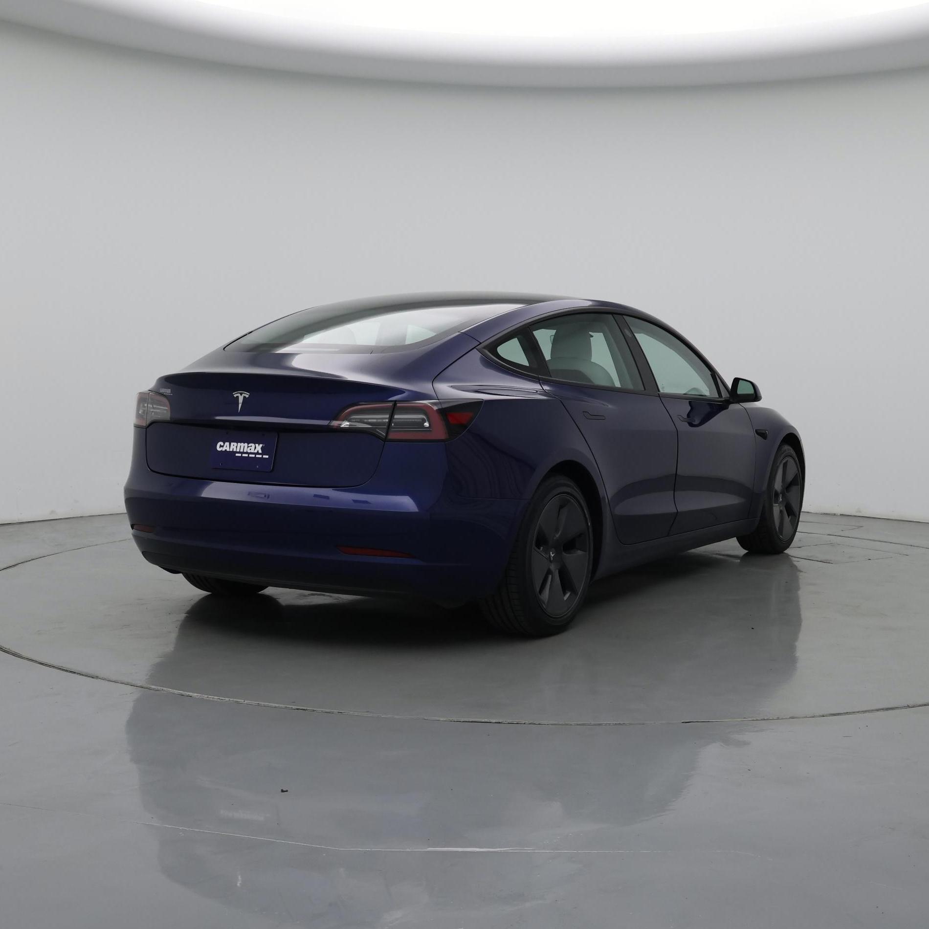 Thumbnail: 2021 Tesla Model 3 - 8