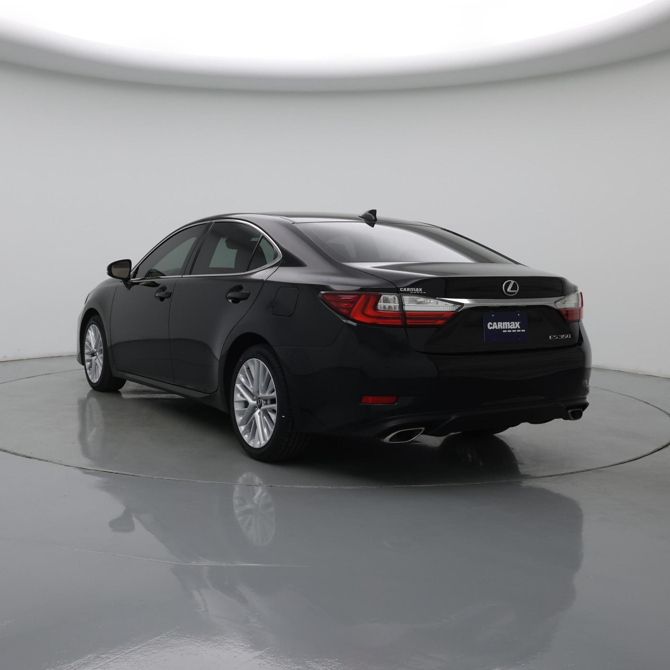 Thumbnail: 2016 Lexus ES - 2