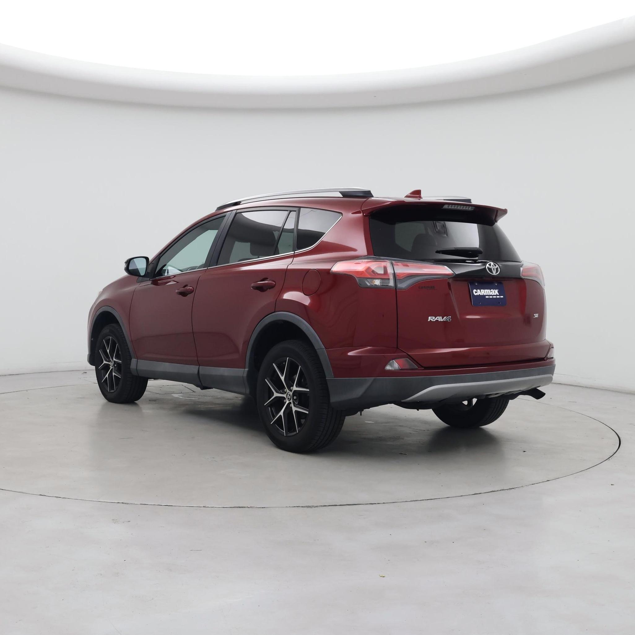 Thumbnail: 2018 Toyota RAV4 - 2