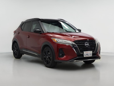 2022 Nissan Kicks SR