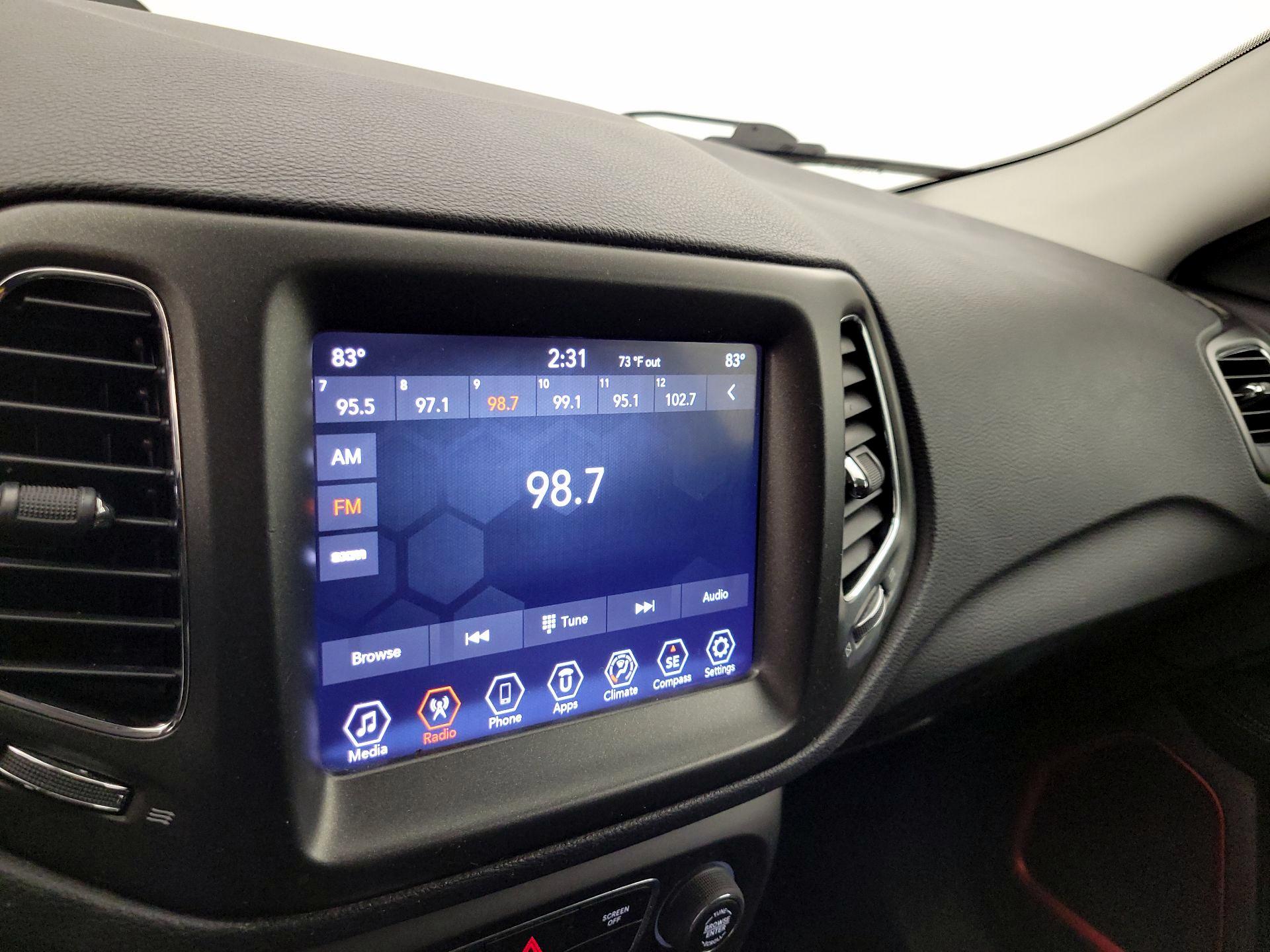 Thumbnail: 2019 Jeep Compass - 15