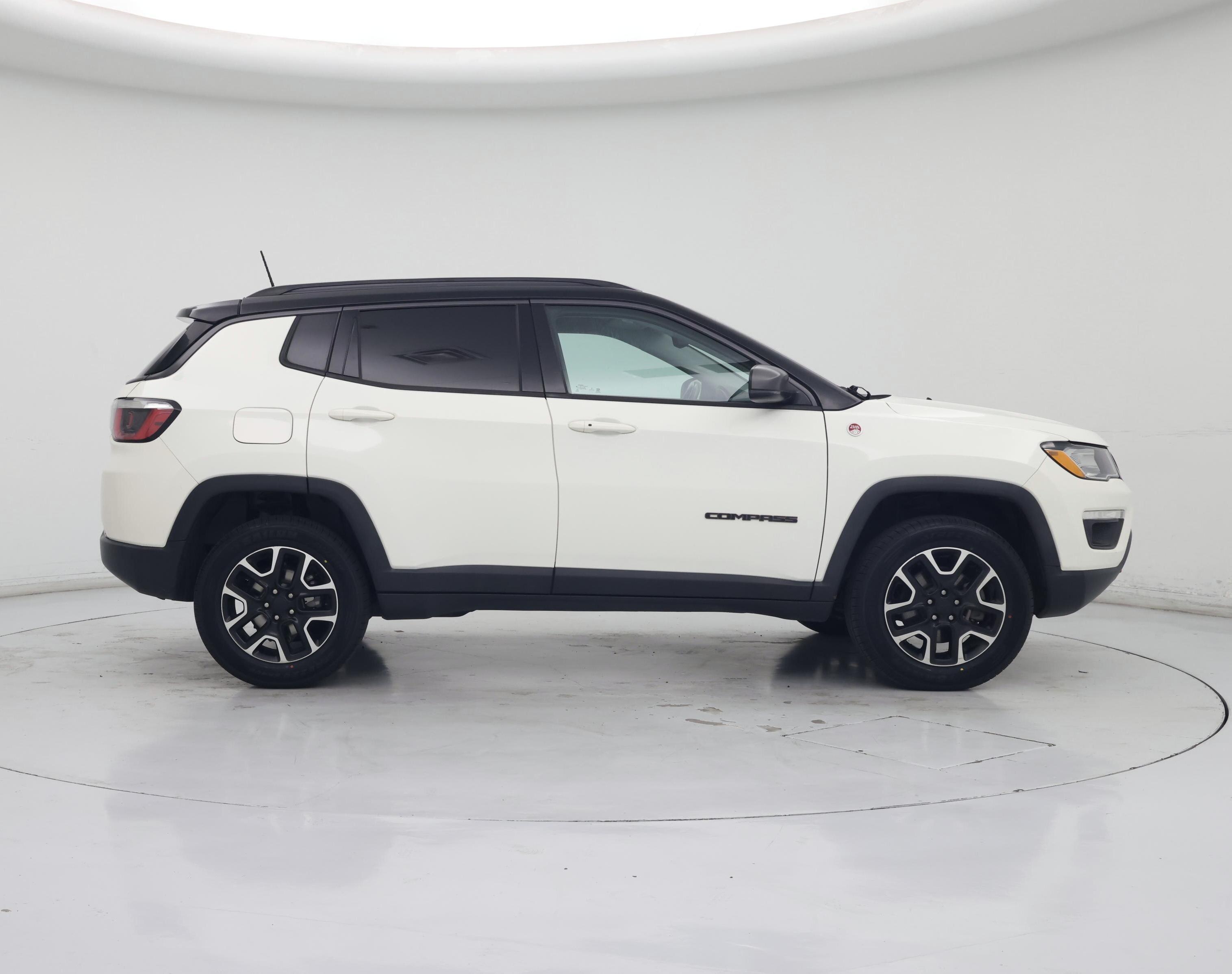 Thumbnail: 2019 Jeep Compass - 7
