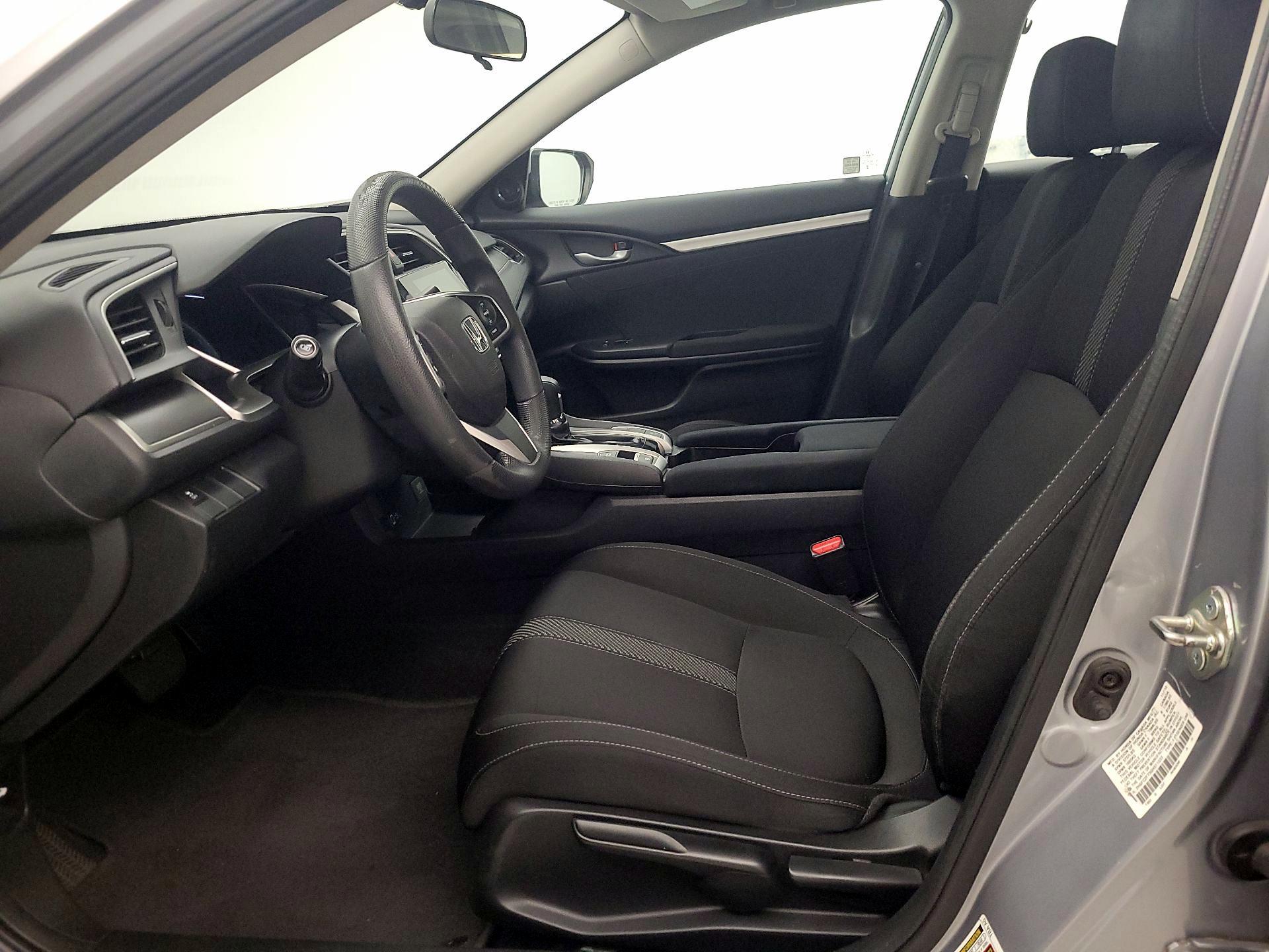 Thumbnail: 2016 Honda Civic - 11