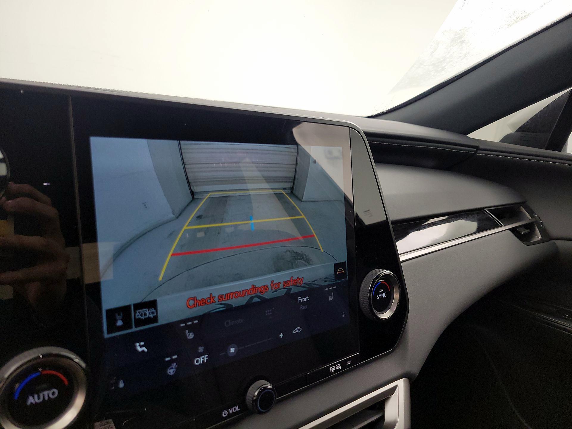 Thumbnail: 2025 Lexus RX - 15